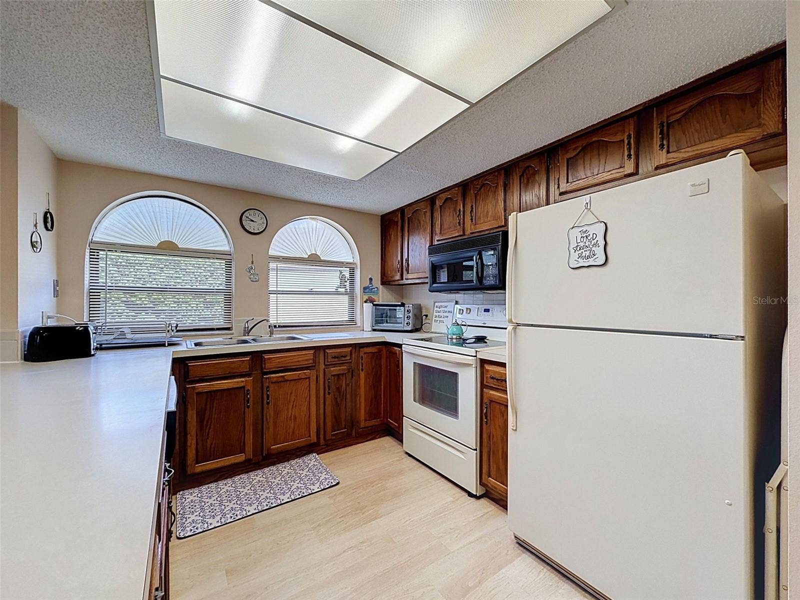 9135 LINGROVE ROAD, Weeki Wachee, FL 34613 9135 LINGROVE ROAD, Weeki Wachee, FL 34613
