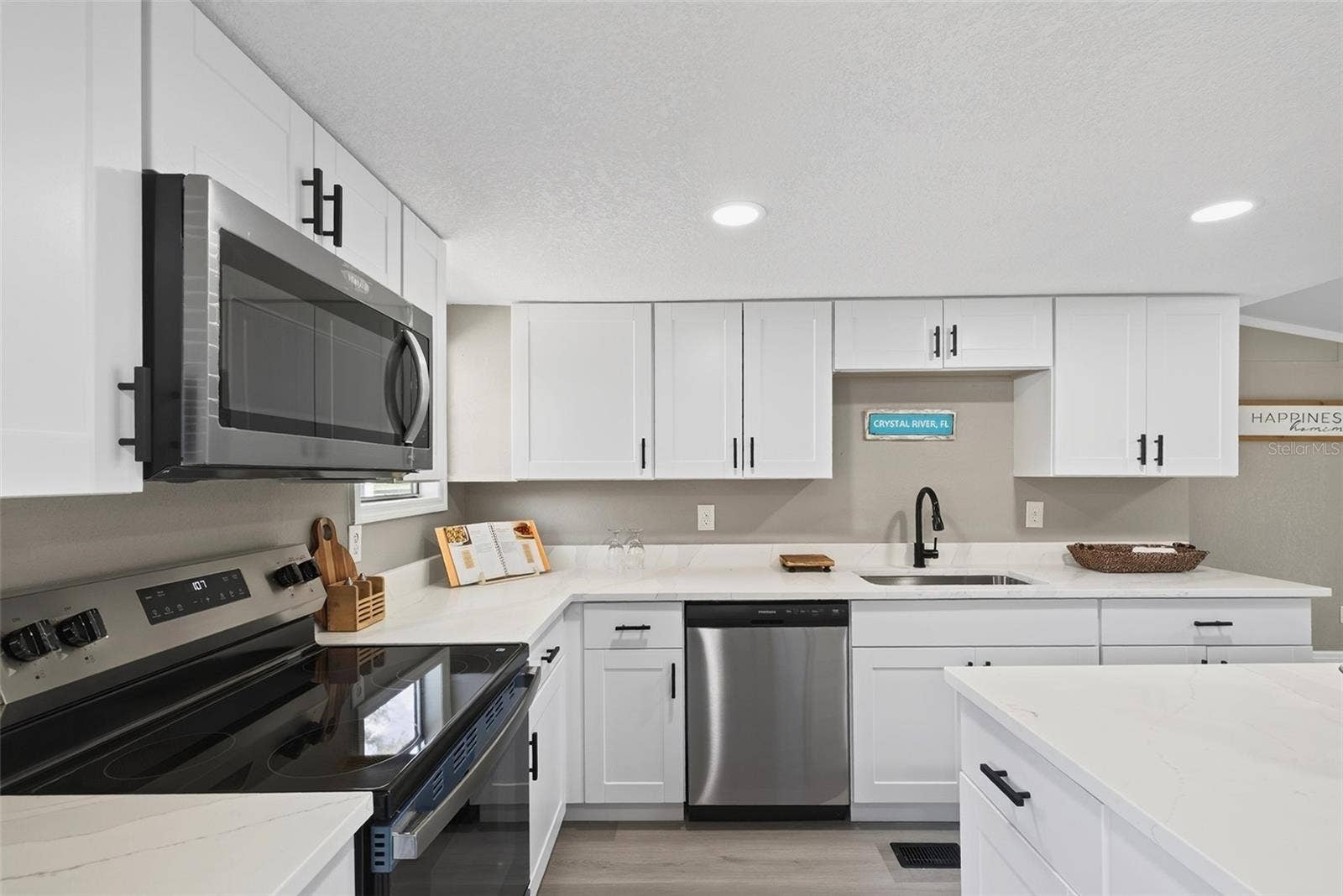 7149 W HADENOTTER LANE, Homosassa, FL 34446 7149 W HADENOTTER LANE, Homosassa, FL 34446