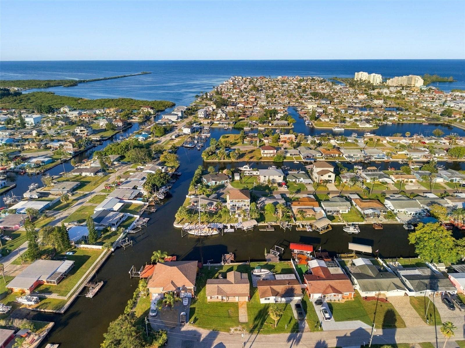 13539 BRITTON DRIVE, Hudson, FL 34667 13539 BRITTON DRIVE, Hudson, FL 34667