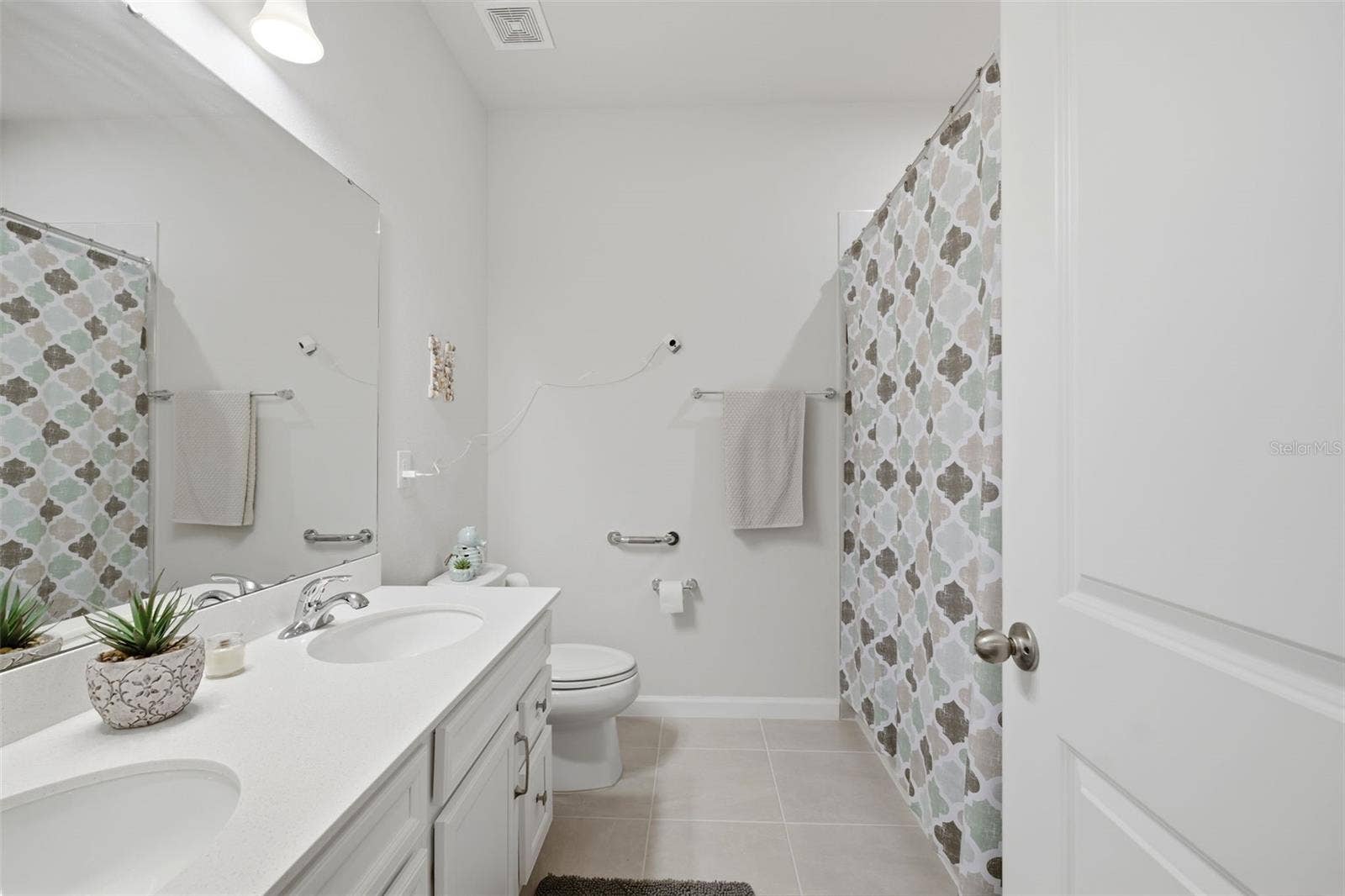 35420 CRESCENT CREEK DRIVE, Zephyrhills, FL 33541 35420 CRESCENT CREEK DRIVE, Zephyrhills, FL 33541