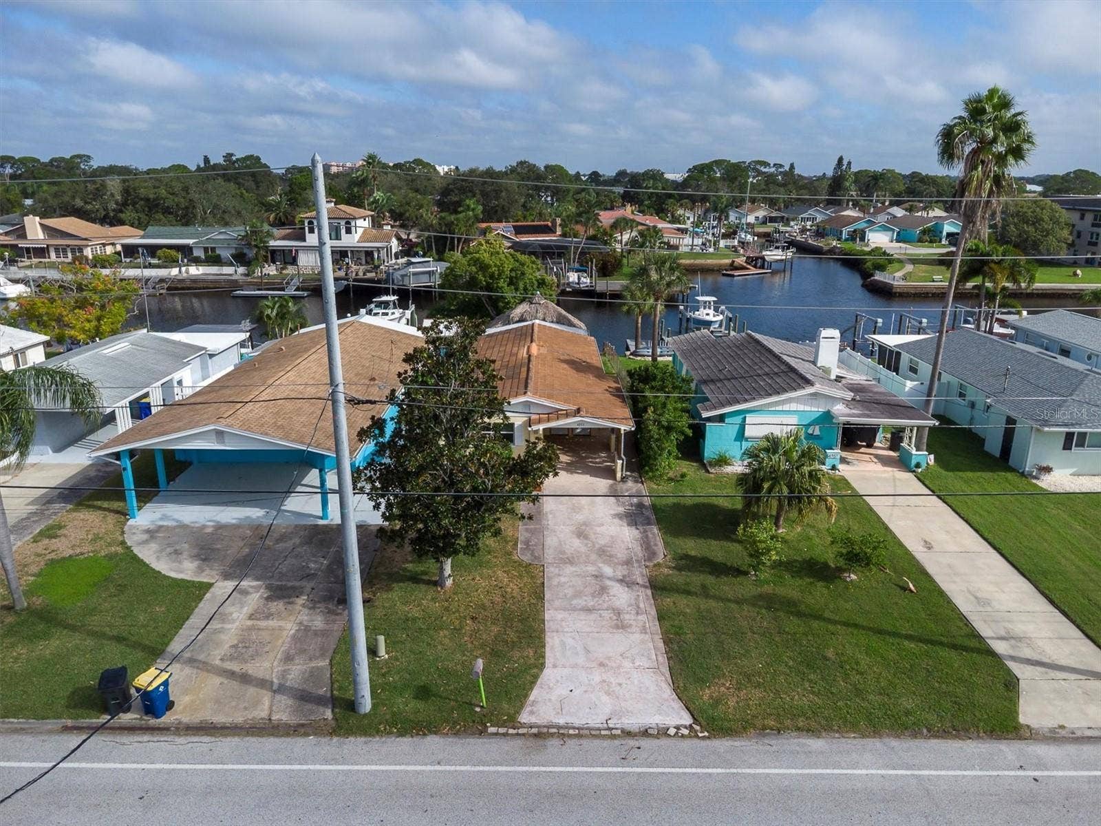 4351 FLORAMAR TERRACE, New Port Richey, FL 34652