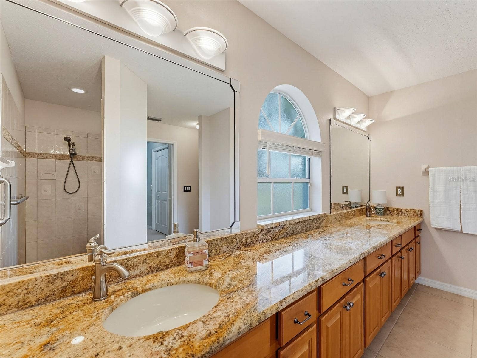 300 SILAS COURT, Spring Hill, FL 34609 300 SILAS COURT, Spring Hill, FL 34609