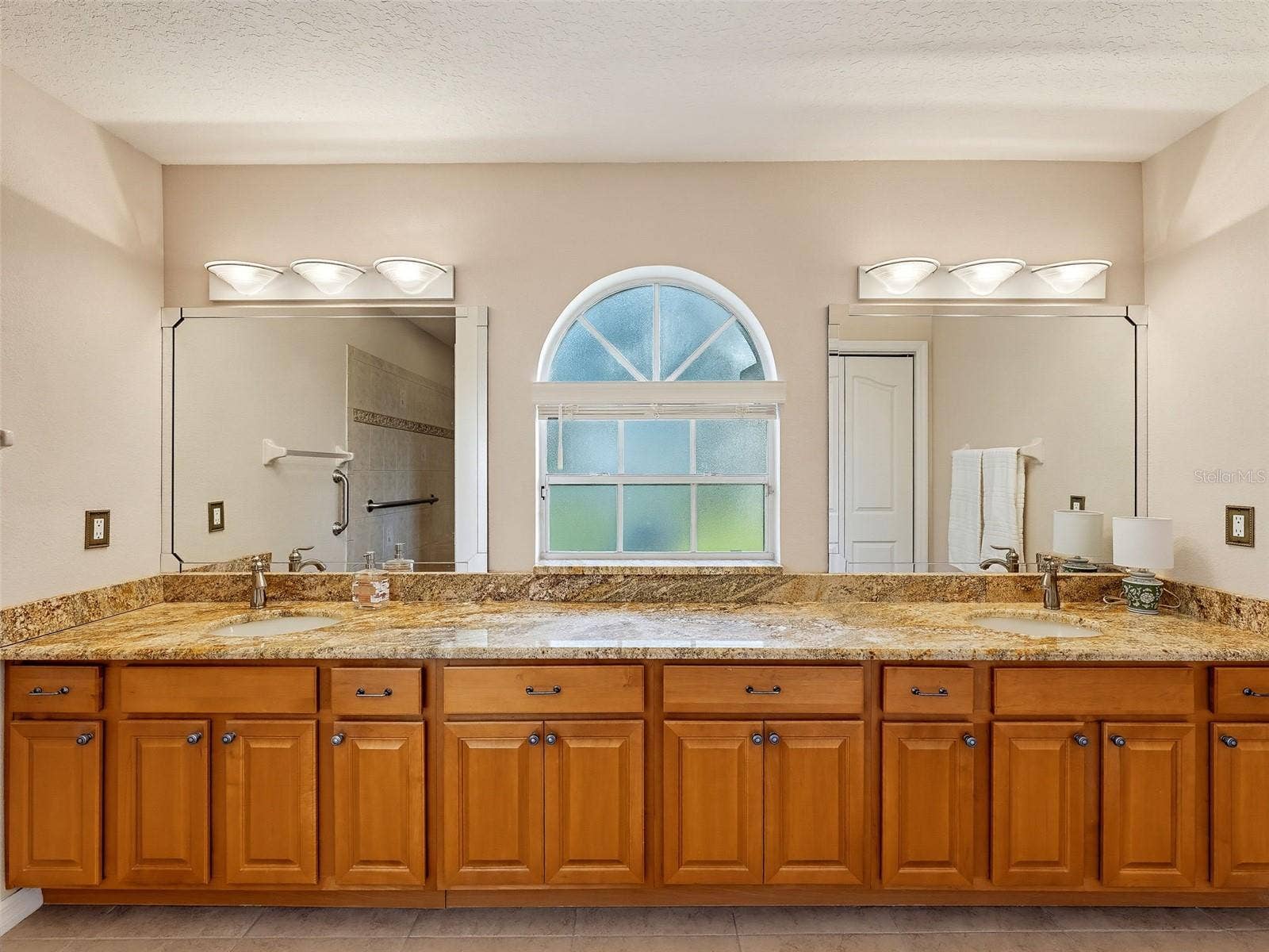 300 SILAS COURT, Spring Hill, FL 34609 300 SILAS COURT, Spring Hill, FL 34609