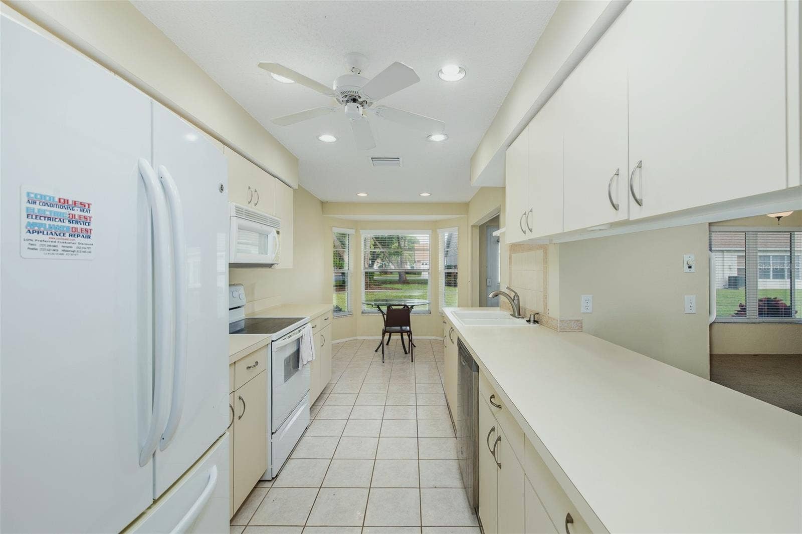 9015 WARWICK LANE, New Port Richey, FL 34655 9015 WARWICK LANE, New Port Richey, FL 34655