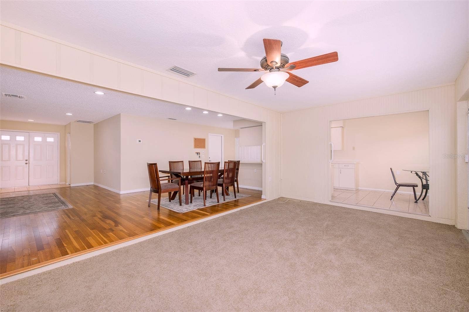 9015 WARWICK LANE, New Port Richey, FL 34655 9015 WARWICK LANE, New Port Richey, FL 34655