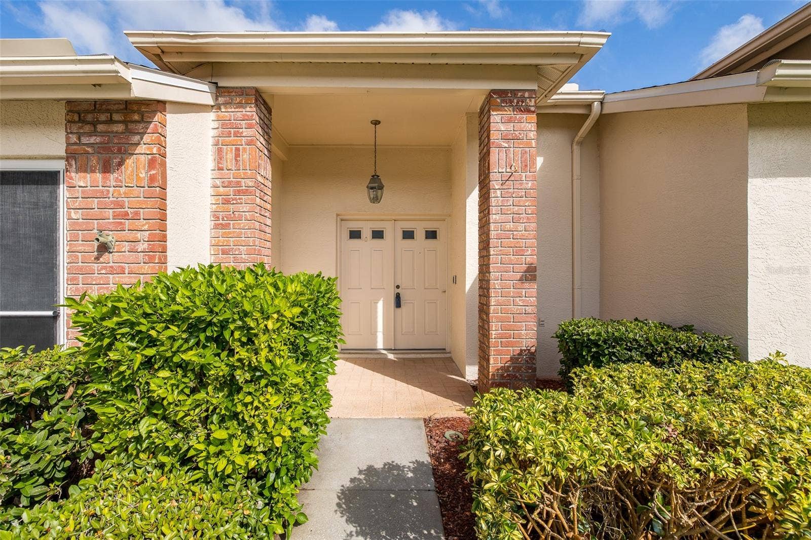 9015 WARWICK LANE, New Port Richey, FL 34655 9015 WARWICK LANE, New Port Richey, FL 34655