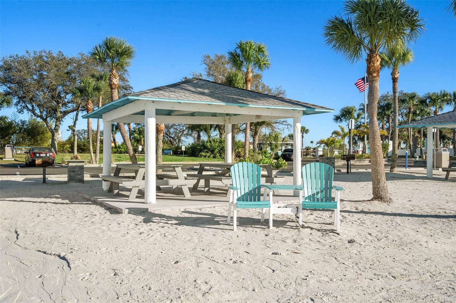 4937 DORY DRIVE, New Port Richey, FL 34652 4937 DORY DRIVE, New Port Richey, FL 34652