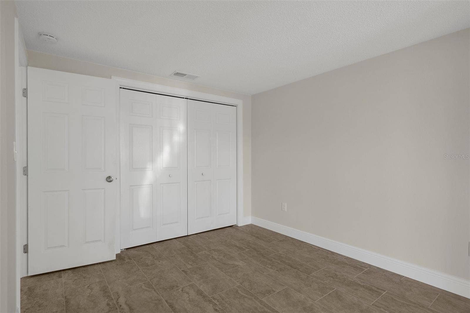 4937 DORY DRIVE, New Port Richey, FL 34652 4937 DORY DRIVE, New Port Richey, FL 34652