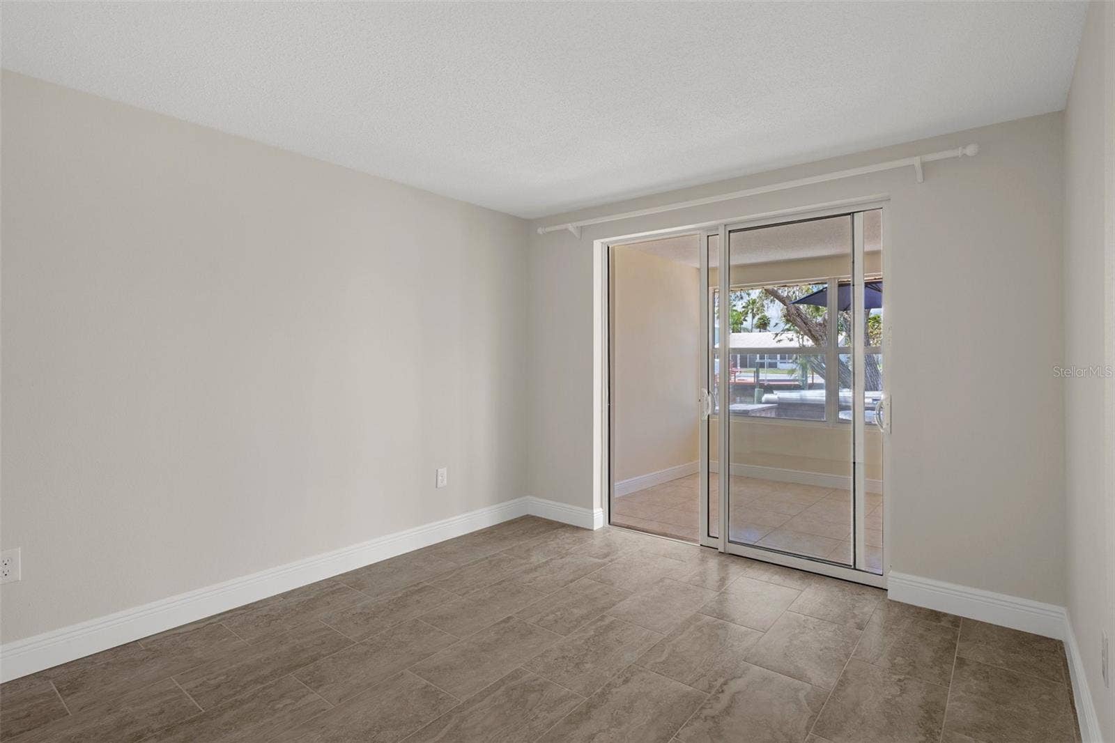 4937 DORY DRIVE, New Port Richey, FL 34652 4937 DORY DRIVE, New Port Richey, FL 34652