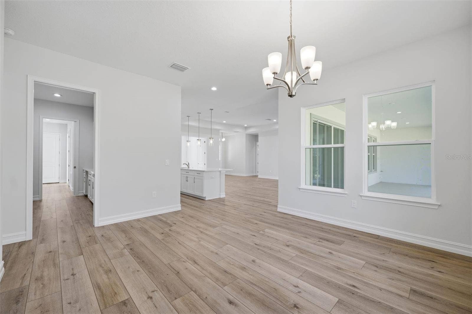 3926 SOUTHERN VALLEY LOOP, Brooksville, FL 34601 Dining
