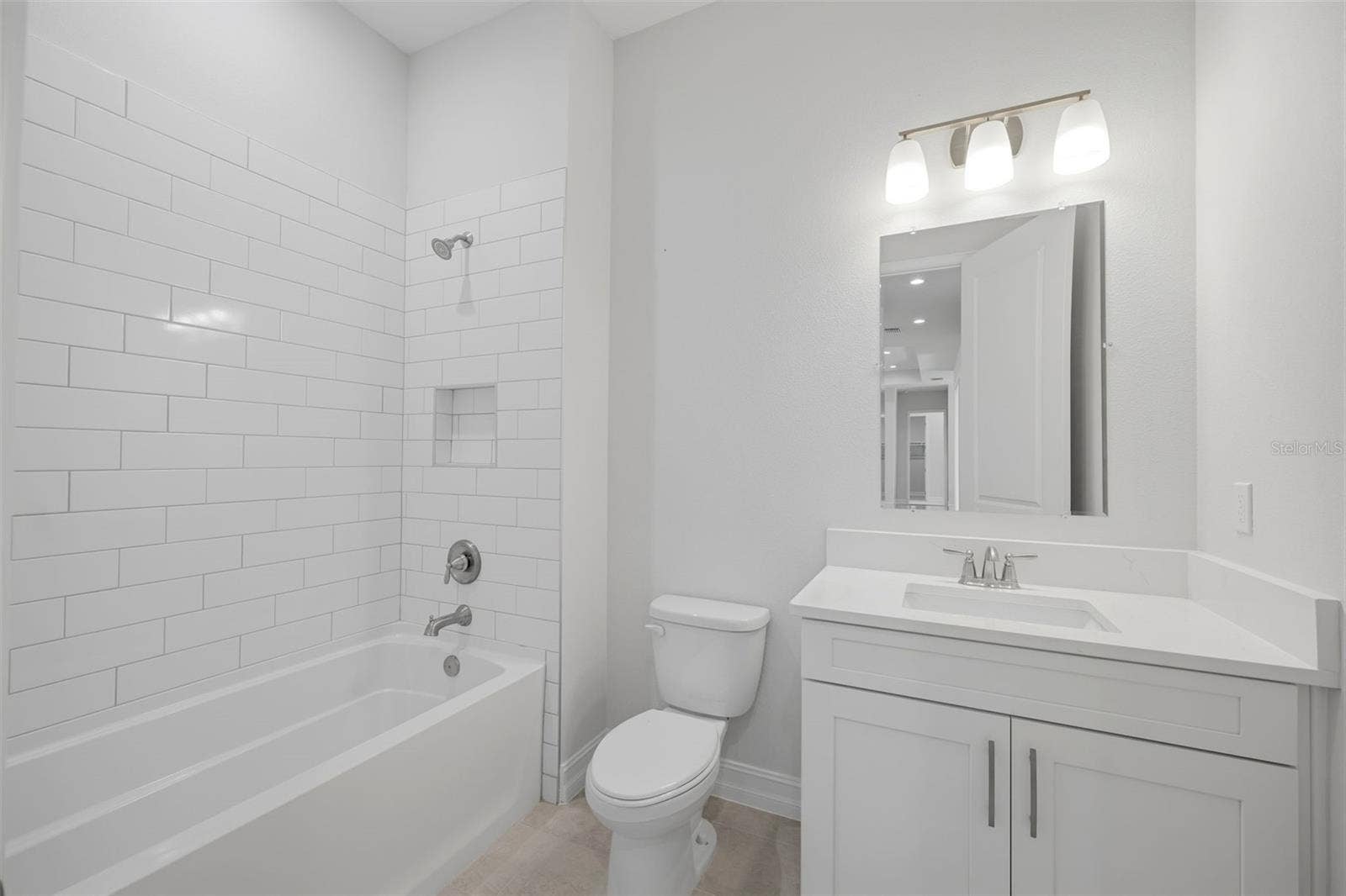 3926 SOUTHERN VALLEY LOOP, Brooksville, FL 34601 Bathroom 2