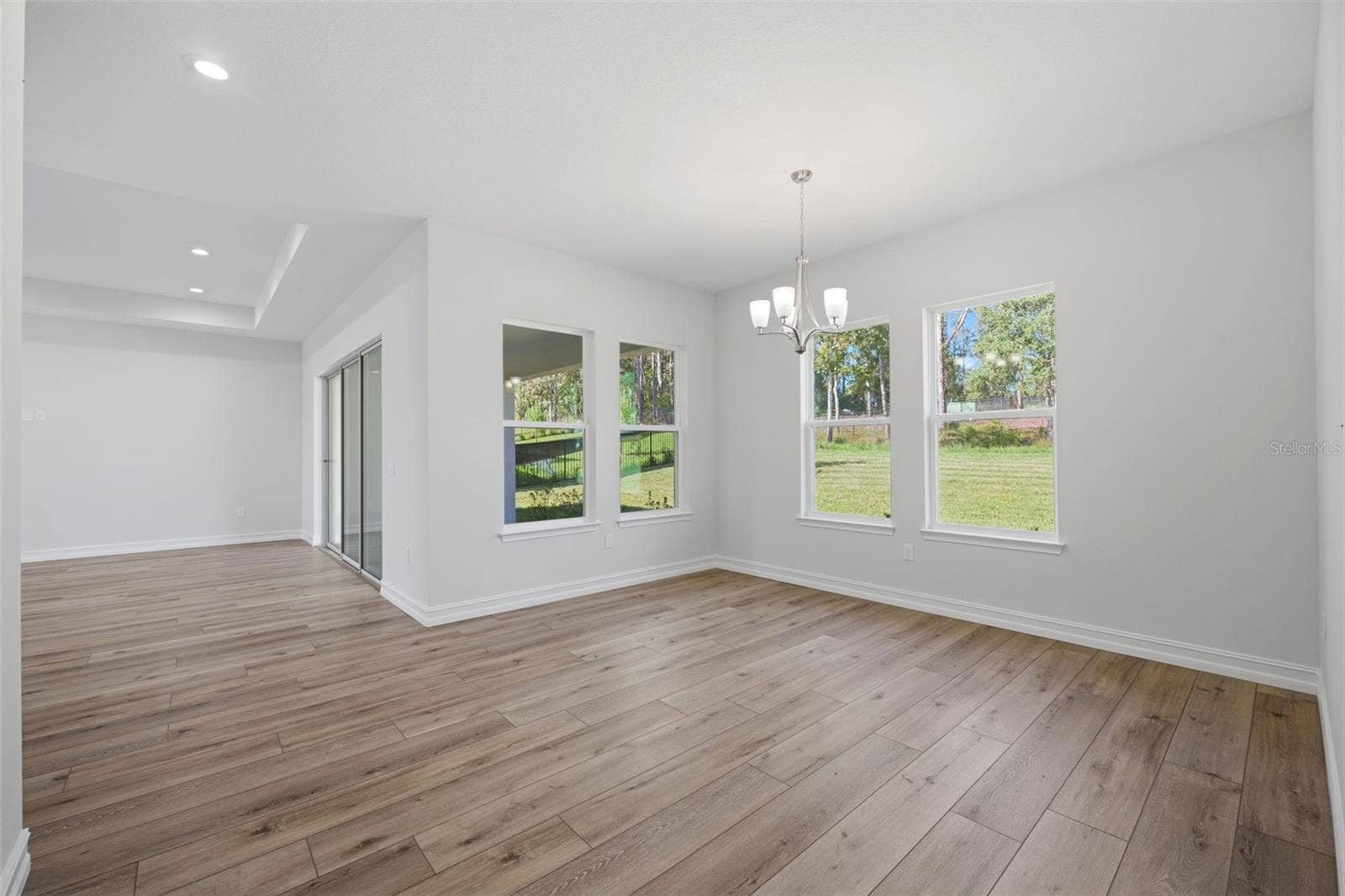 3926 SOUTHERN VALLEY LOOP, Brooksville, FL 34601 Dining