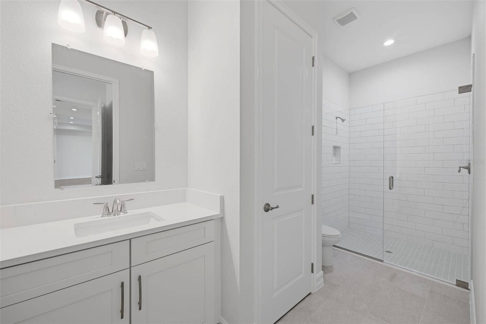 3926 SOUTHERN VALLEY LOOP, Brooksville, FL 34601 Bathroom 3