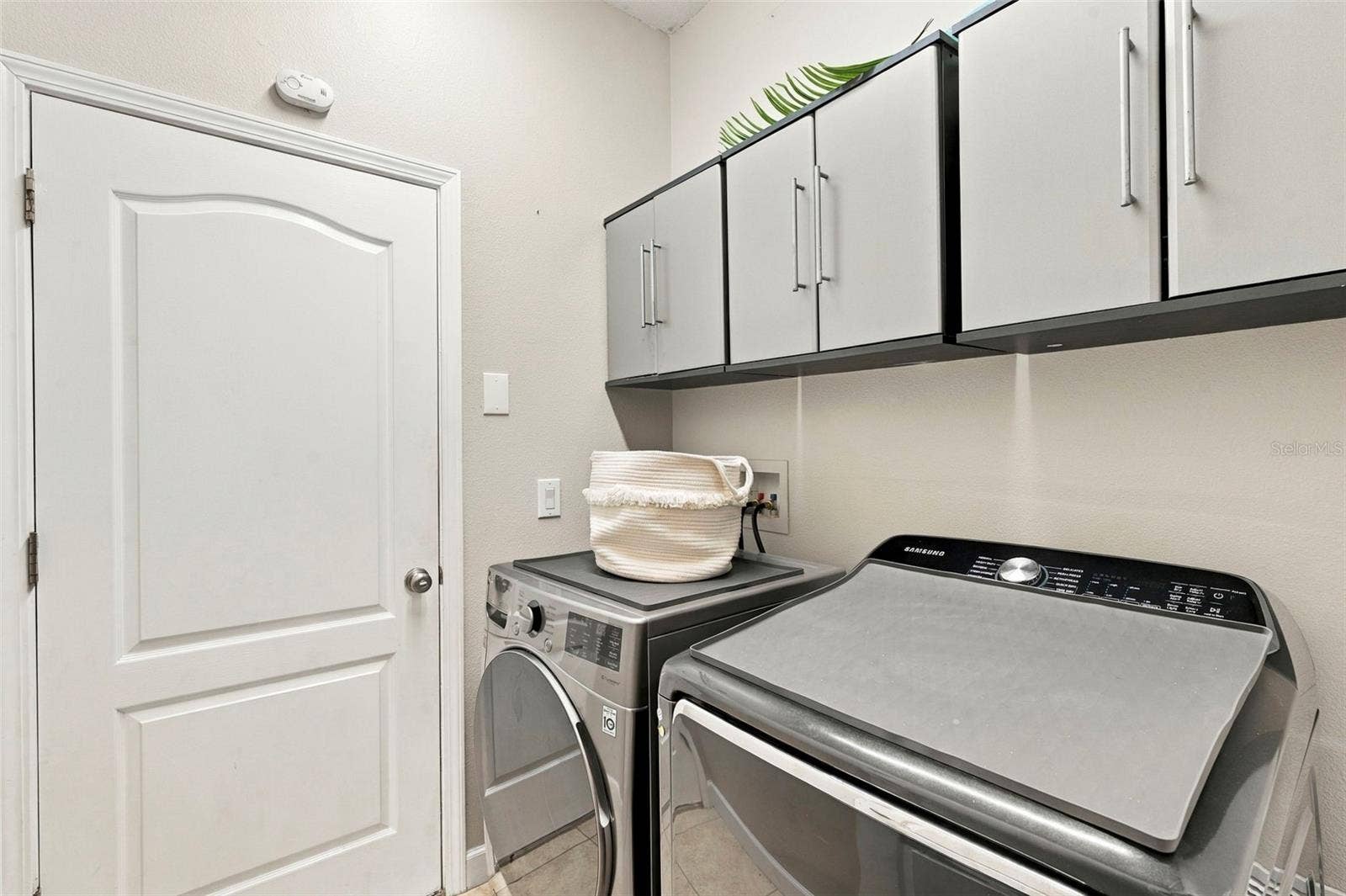 12832 SAULSTON PLACE, Hudson, FL 34669 12832 SAULSTON PLACE, Hudson, FL 34669