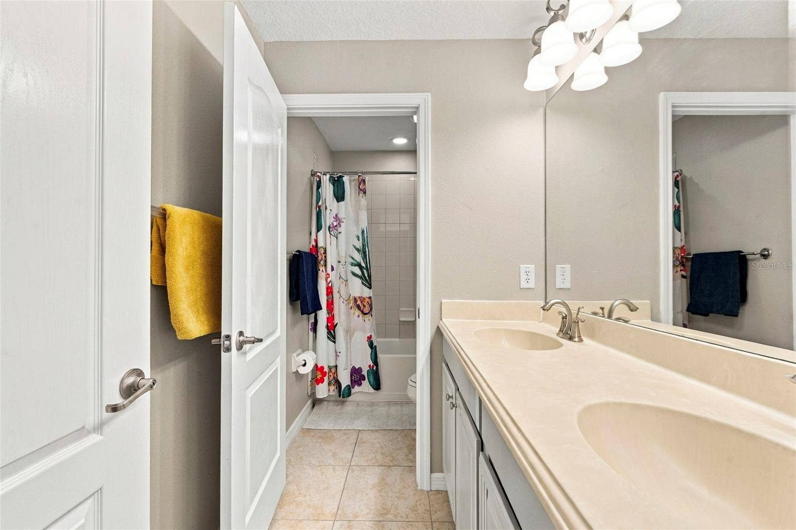 12832 SAULSTON PLACE, Hudson, FL 34669 12832 SAULSTON PLACE, Hudson, FL 34669