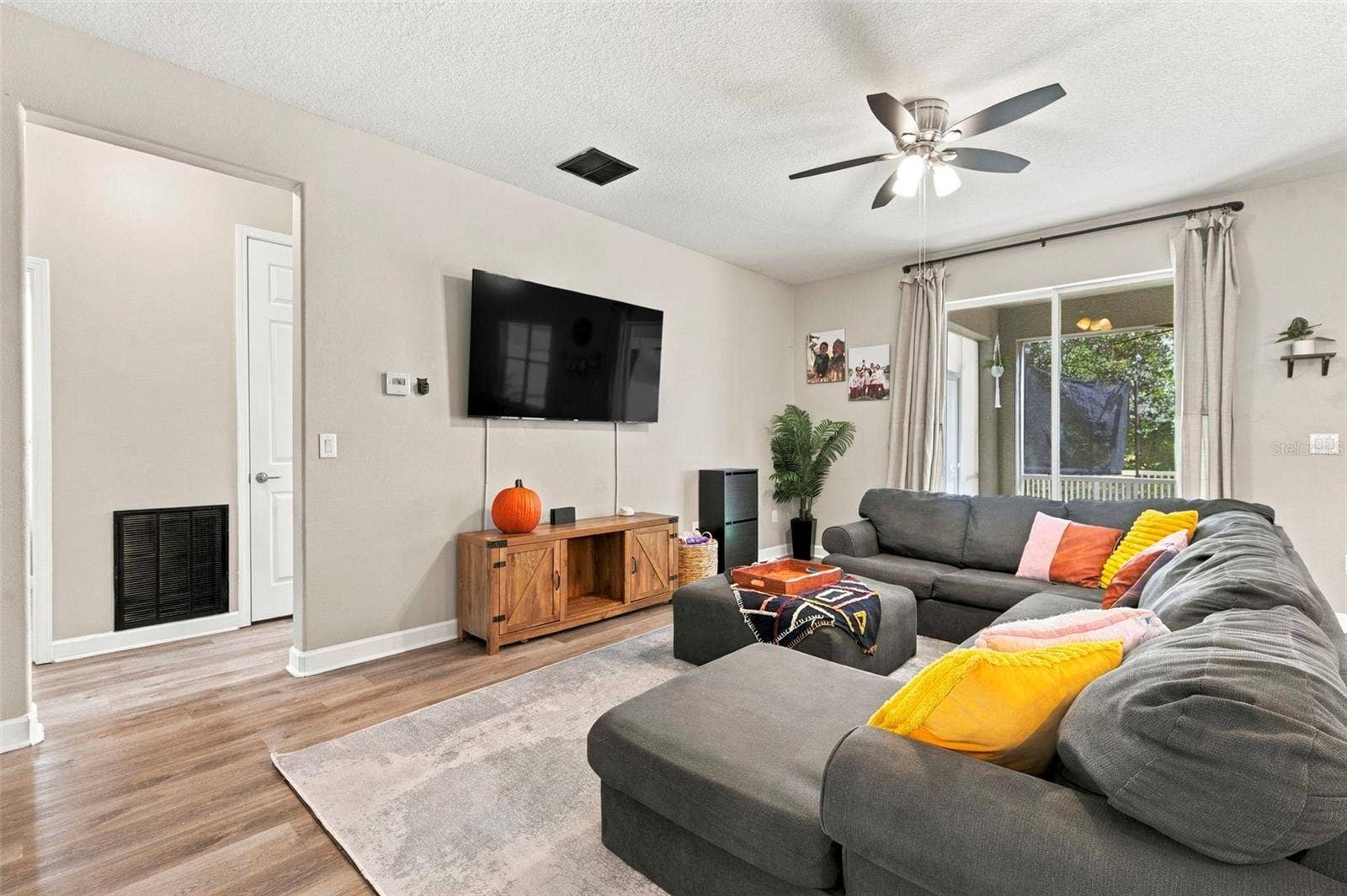 12832 SAULSTON PLACE, Hudson, FL 34669 12832 SAULSTON PLACE, Hudson, FL 34669