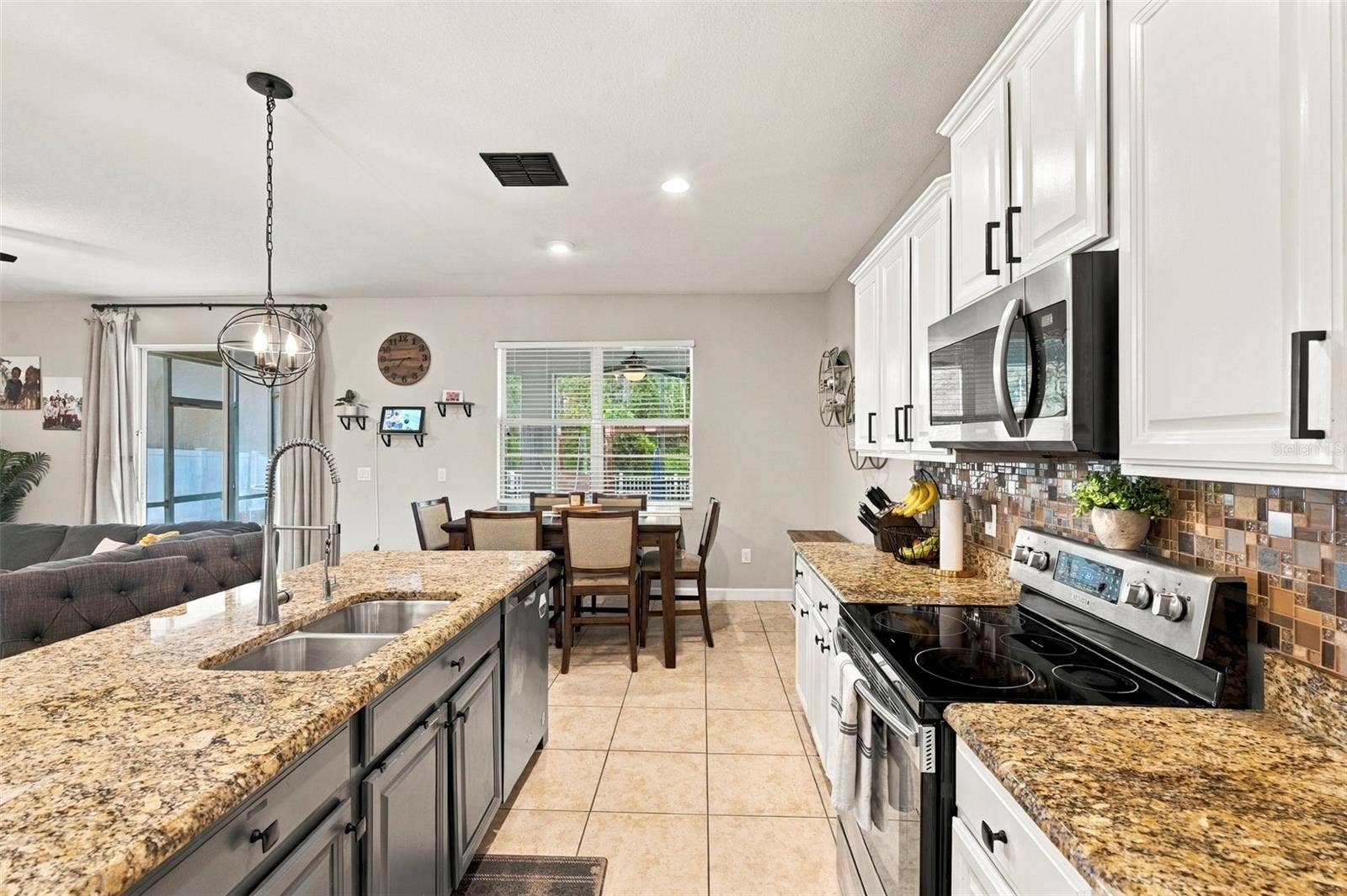 12832 SAULSTON PLACE, Hudson, FL 34669 12832 SAULSTON PLACE, Hudson, FL 34669