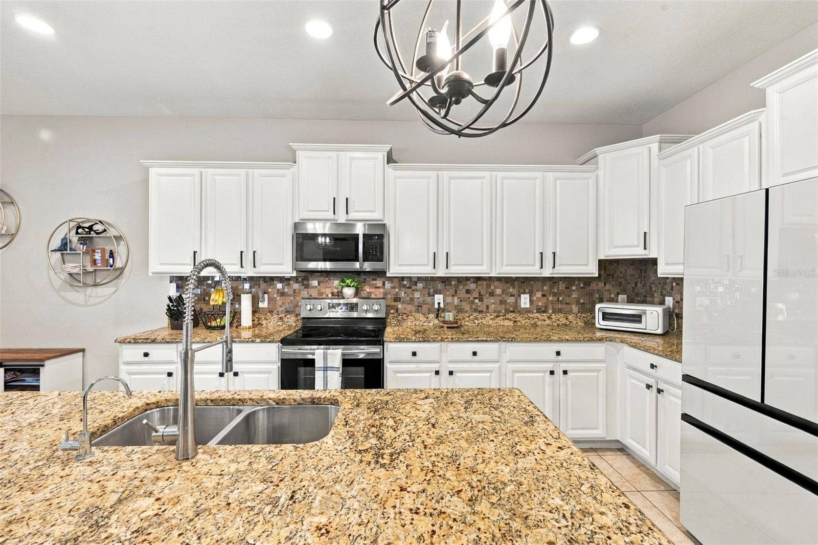 12832 SAULSTON PLACE, Hudson, FL 34669 12832 SAULSTON PLACE, Hudson, FL 34669