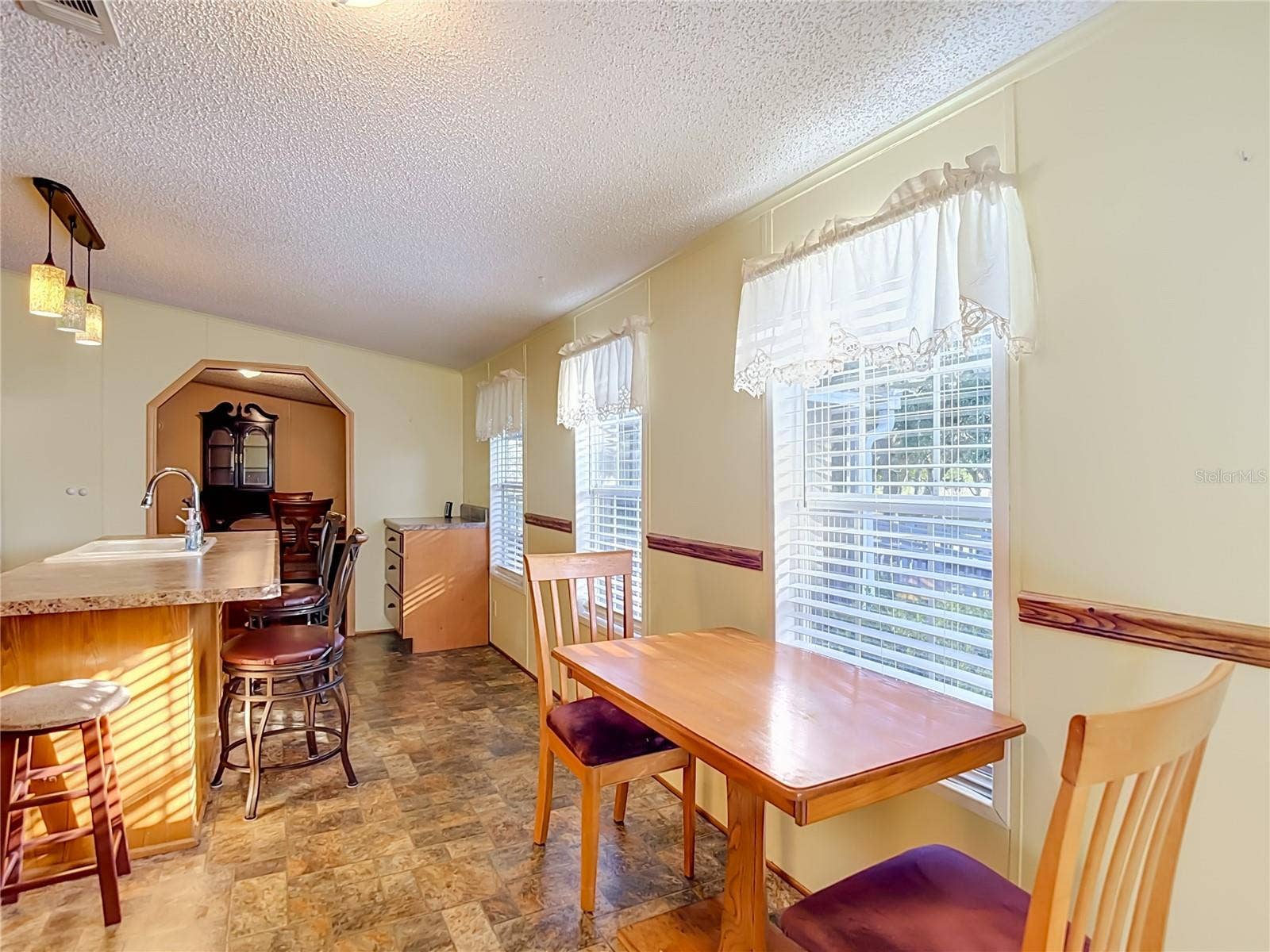 17131 MONTEVERDE DRIVE, Spring Hill, FL 34610 17131 MONTEVERDE DRIVE, Spring Hill, FL 34610