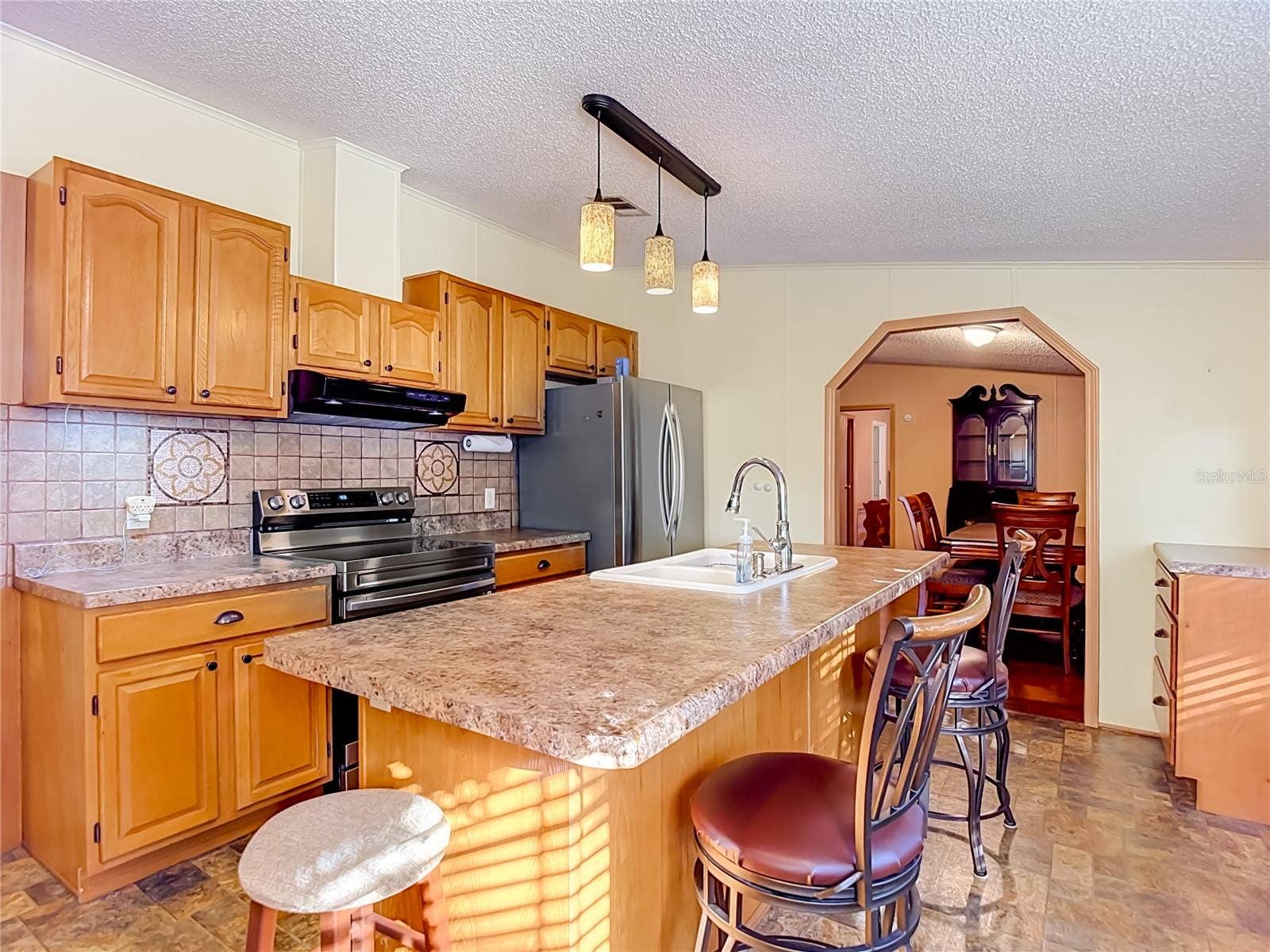 17131 MONTEVERDE DRIVE, Spring Hill, FL 34610 17131 MONTEVERDE DRIVE, Spring Hill, FL 34610