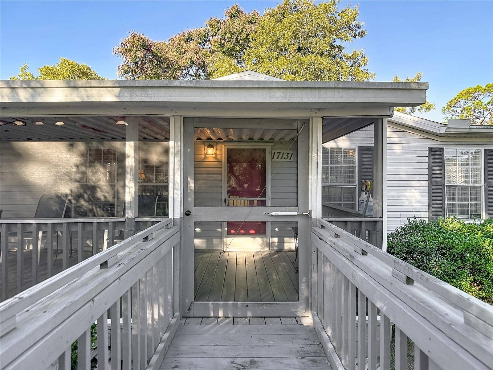 17131 MONTEVERDE DRIVE, Spring Hill, FL 34610 17131 MONTEVERDE DRIVE, Spring Hill, FL 34610