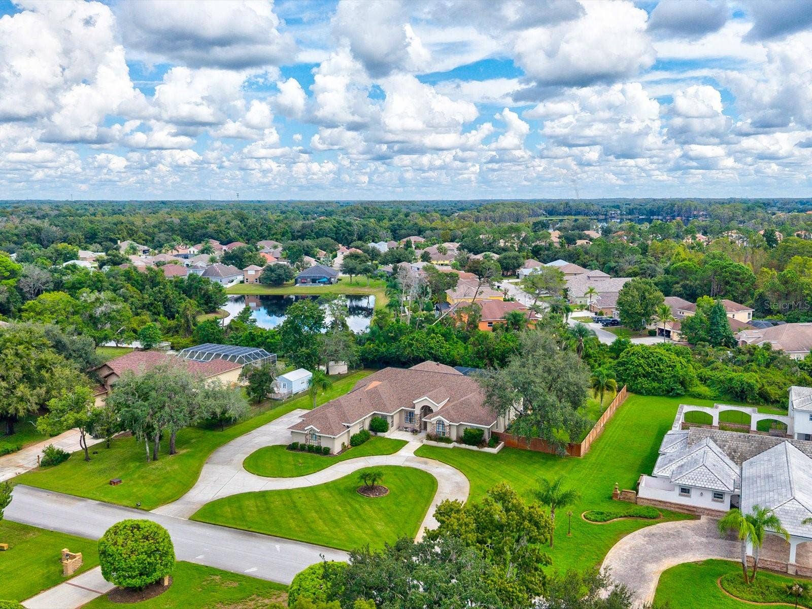 8906 SKYMASTER DRIVE, New Port Richey, FL 34654 8906 SKYMASTER DRIVE, New Port Richey, FL 34654