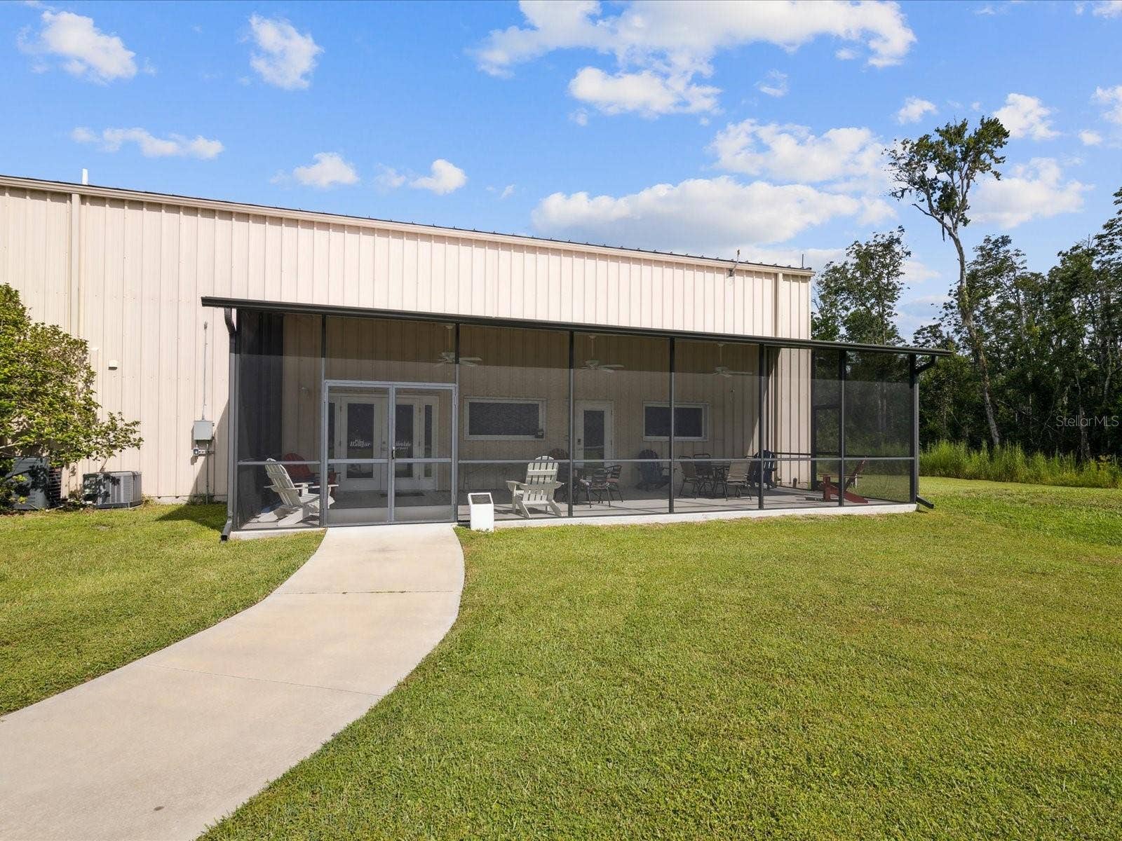 8906 SKYMASTER DRIVE, New Port Richey, FL 34654 8906 SKYMASTER DRIVE, New Port Richey, FL 34654