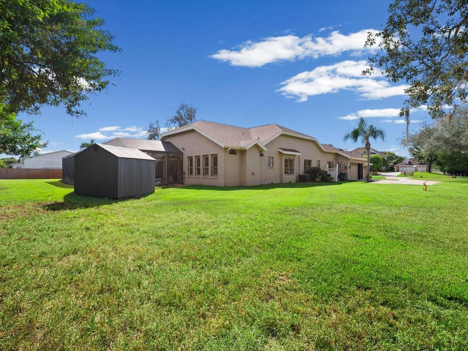 8906 SKYMASTER DRIVE, New Port Richey, FL 34654 8906 SKYMASTER DRIVE, New Port Richey, FL 34654