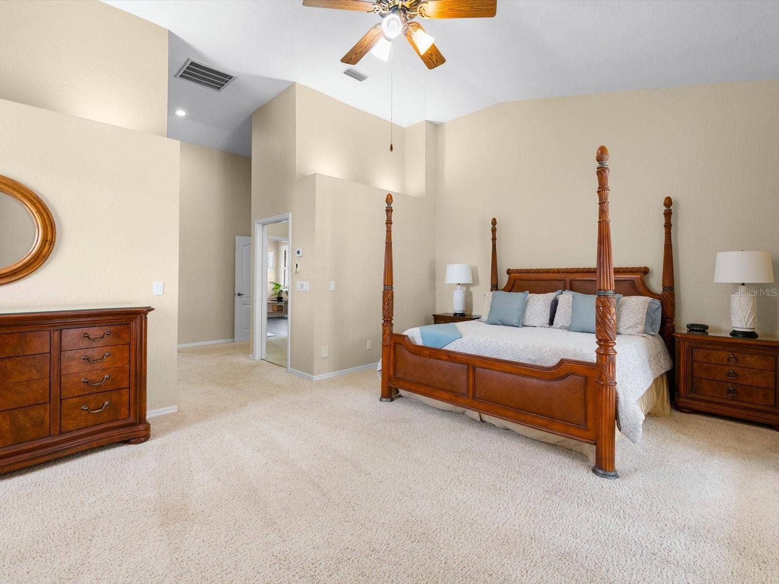 8906 SKYMASTER DRIVE, New Port Richey, FL 34654 8906 SKYMASTER DRIVE, New Port Richey, FL 34654