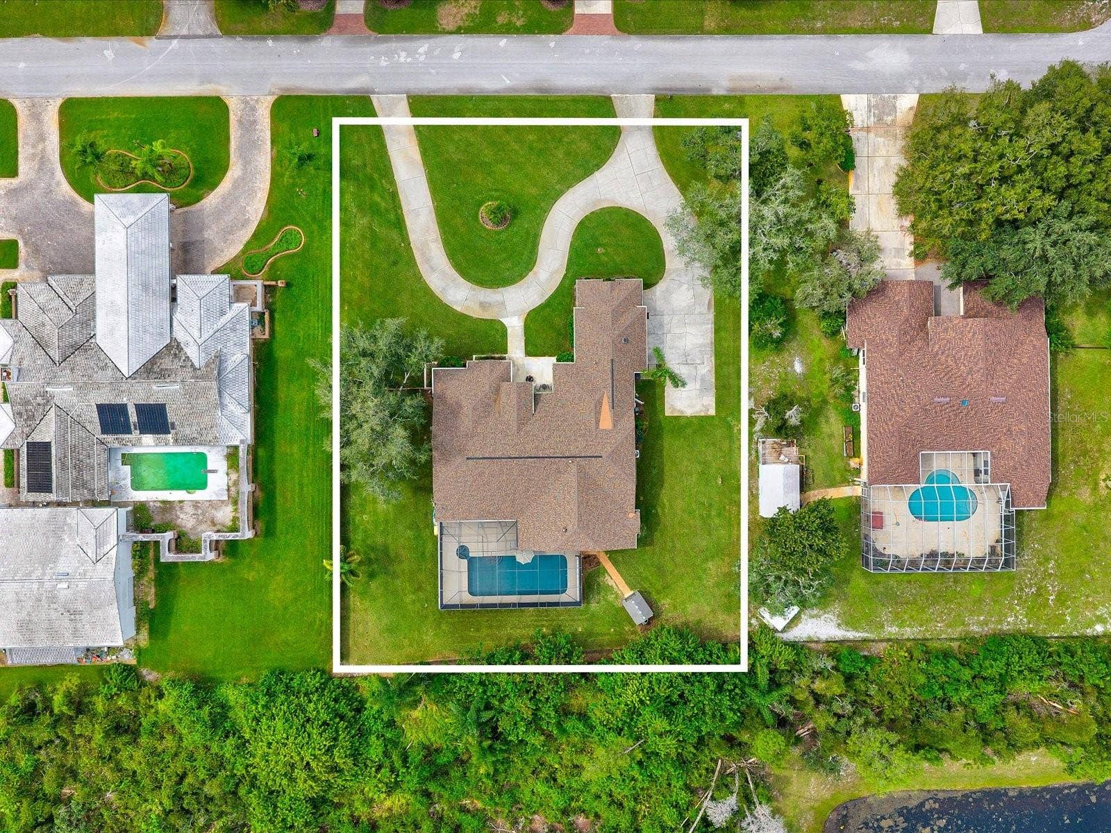 8906 SKYMASTER DRIVE, New Port Richey, FL 34654 8906 SKYMASTER DRIVE, New Port Richey, FL 34654