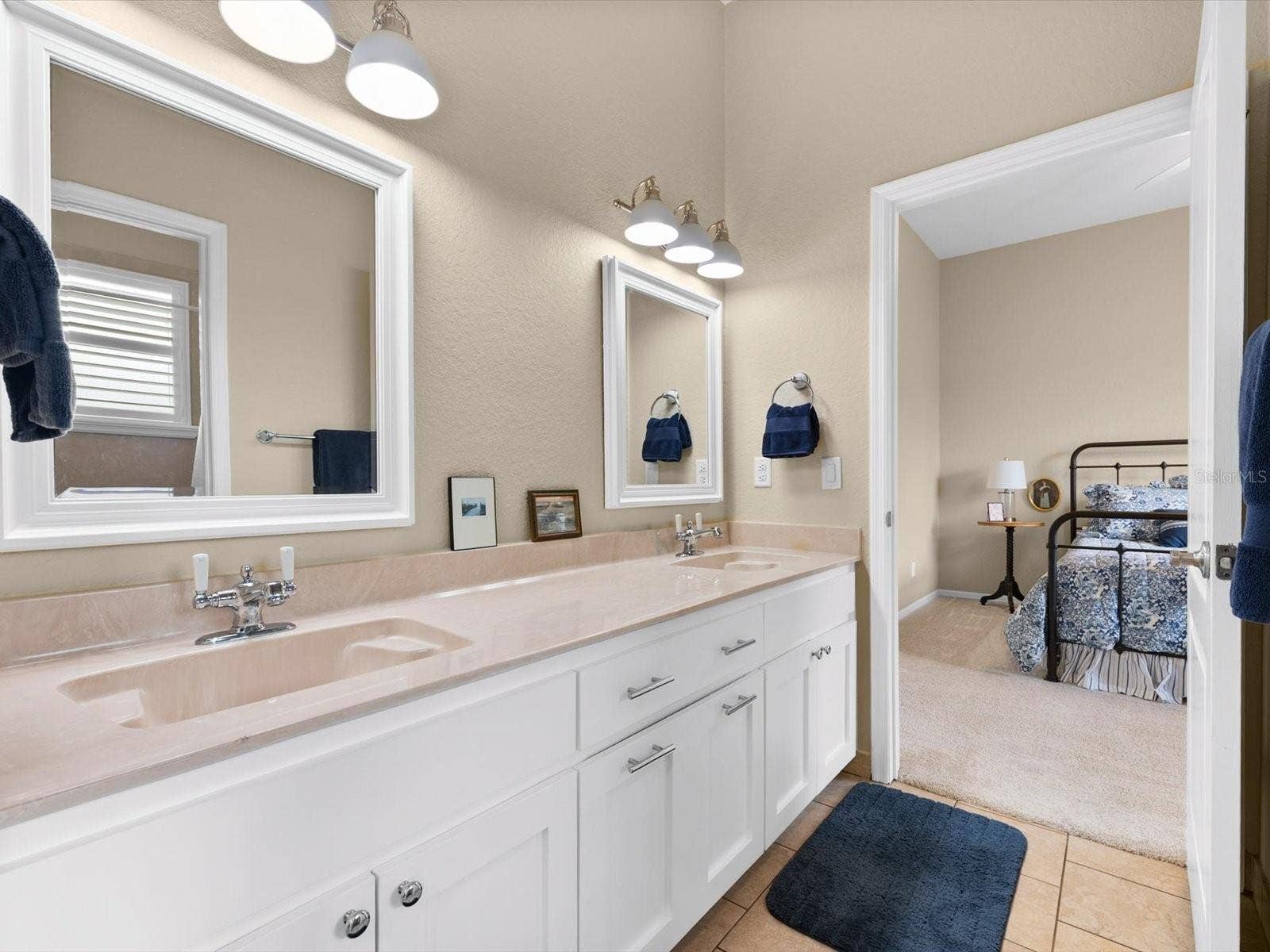 8906 SKYMASTER DRIVE, New Port Richey, FL 34654 8906 SKYMASTER DRIVE, New Port Richey, FL 34654
