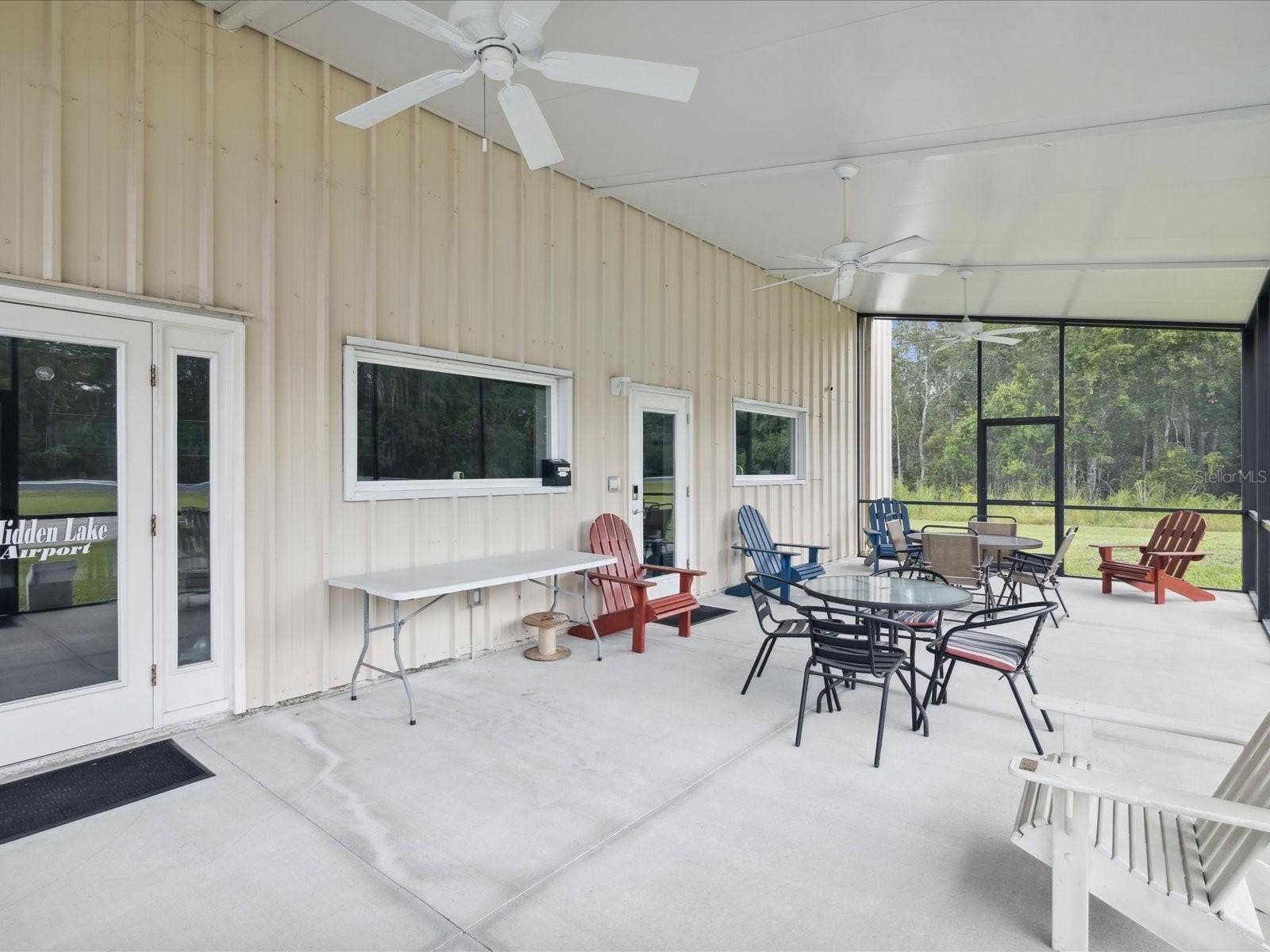 8906 SKYMASTER DRIVE, New Port Richey, FL 34654 8906 SKYMASTER DRIVE, New Port Richey, FL 34654