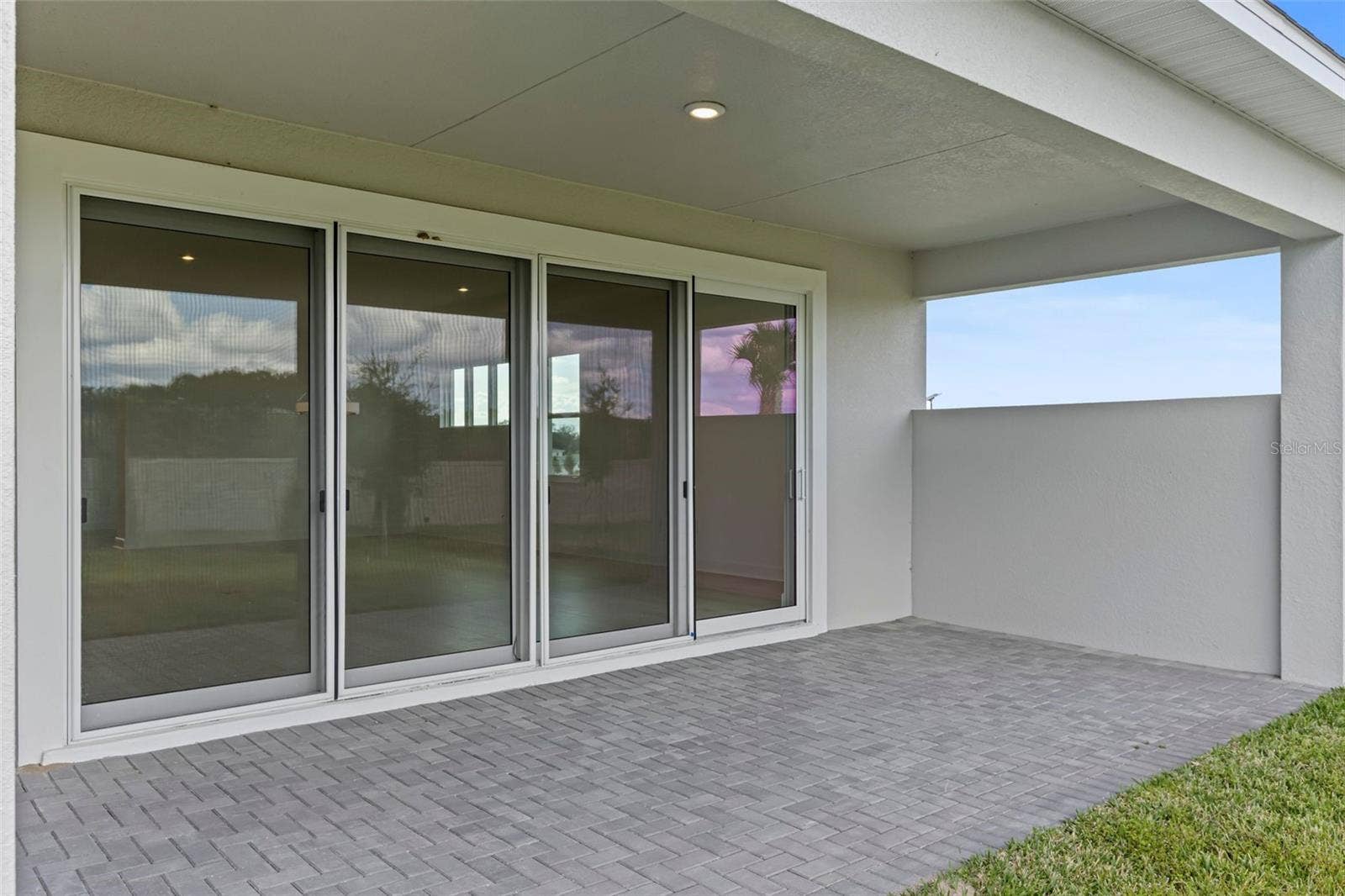 557 HAMMOCK OAKS BOULEVARD, Lady Lake, FL 32159 Lanai