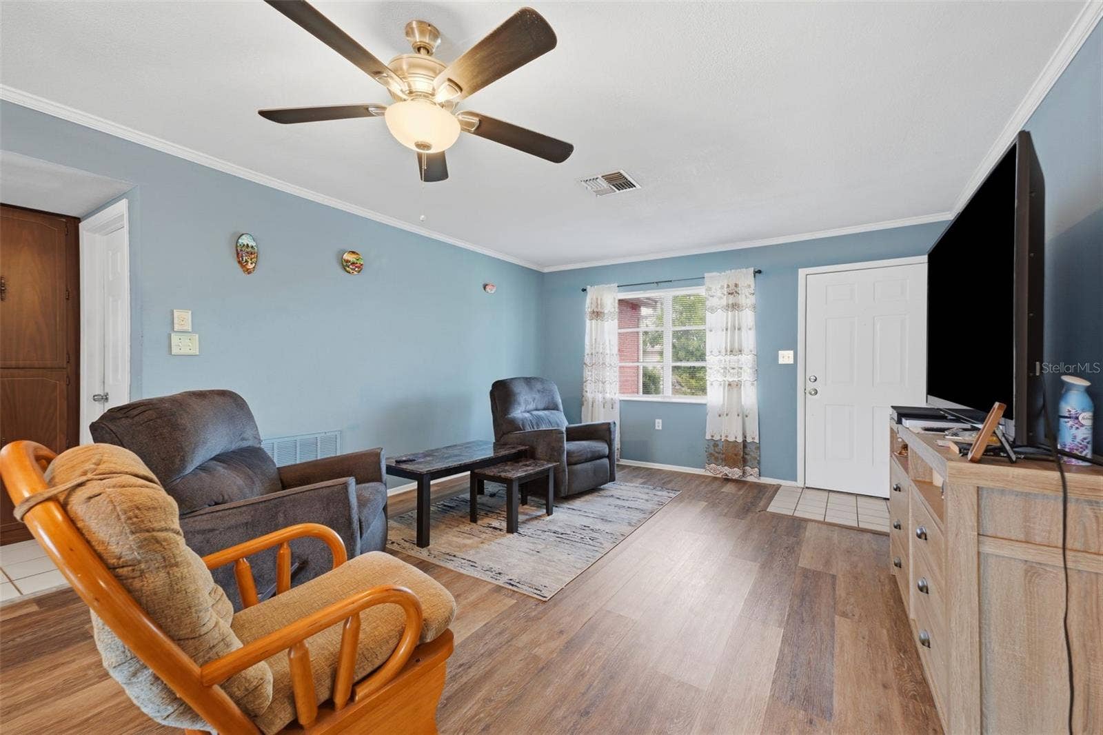 8340 REDFIELD DRIVE, Port Richey, FL 34668 Living Room