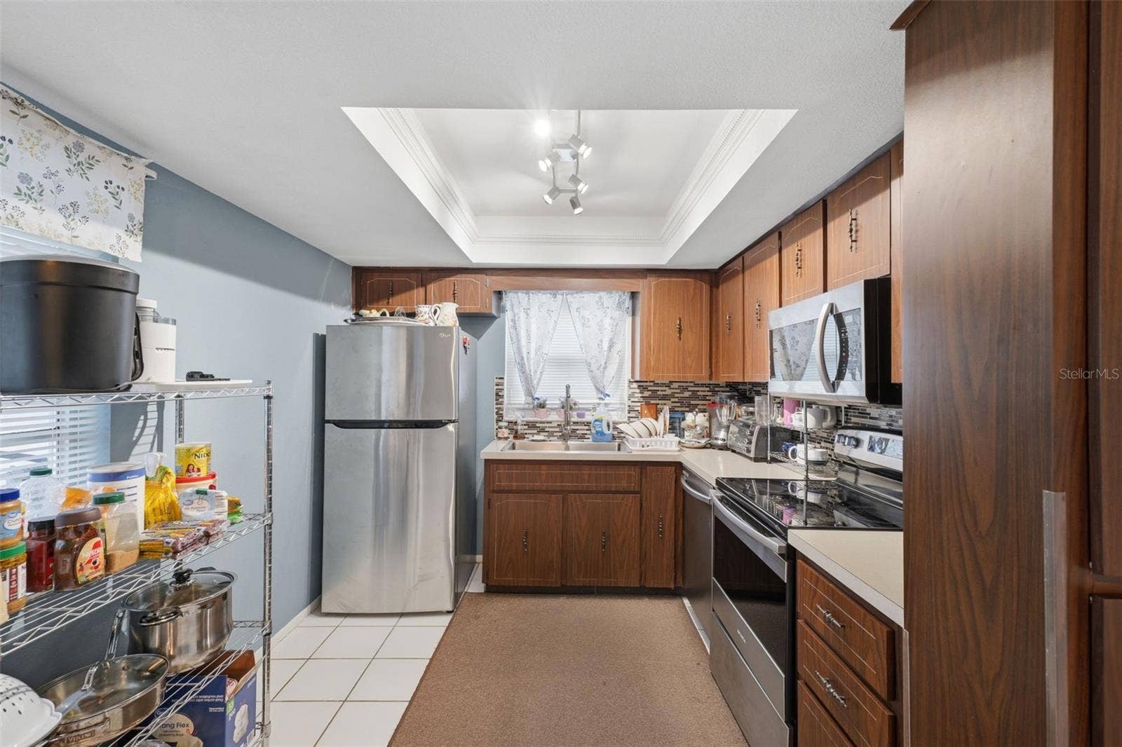 8340 REDFIELD DRIVE, Port Richey, FL 34668 Kitchen