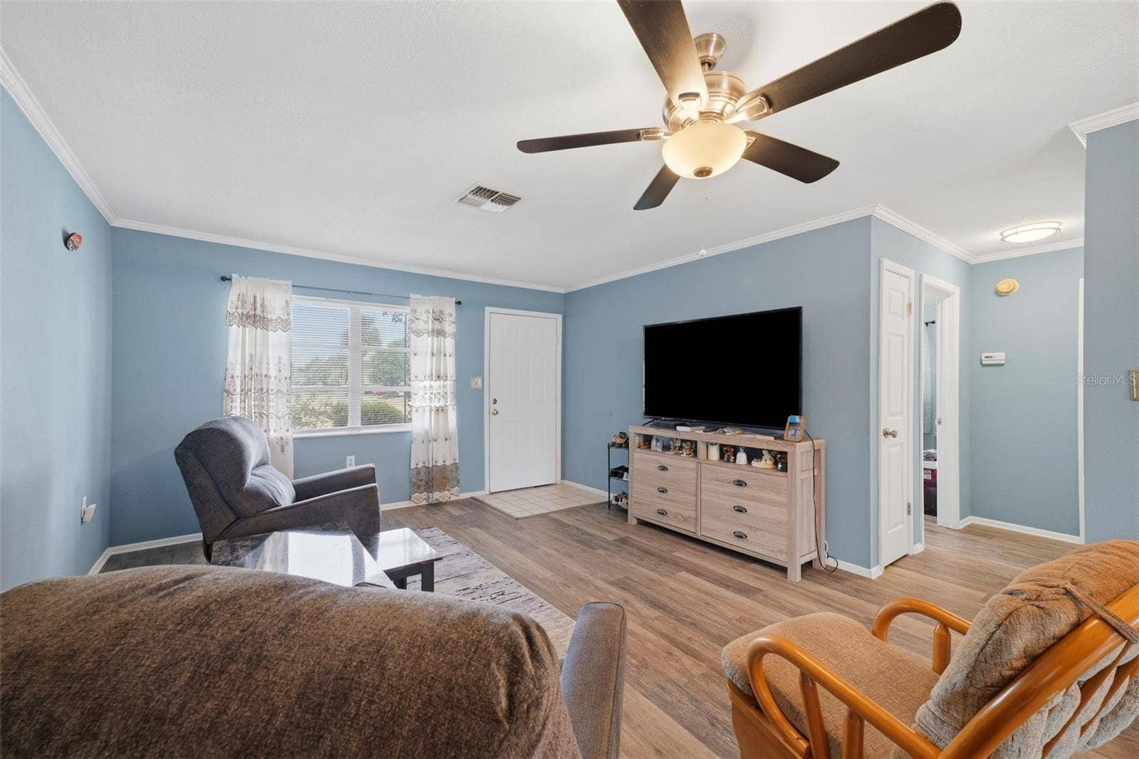 8340 REDFIELD DRIVE, Port Richey, FL 34668 Living Room