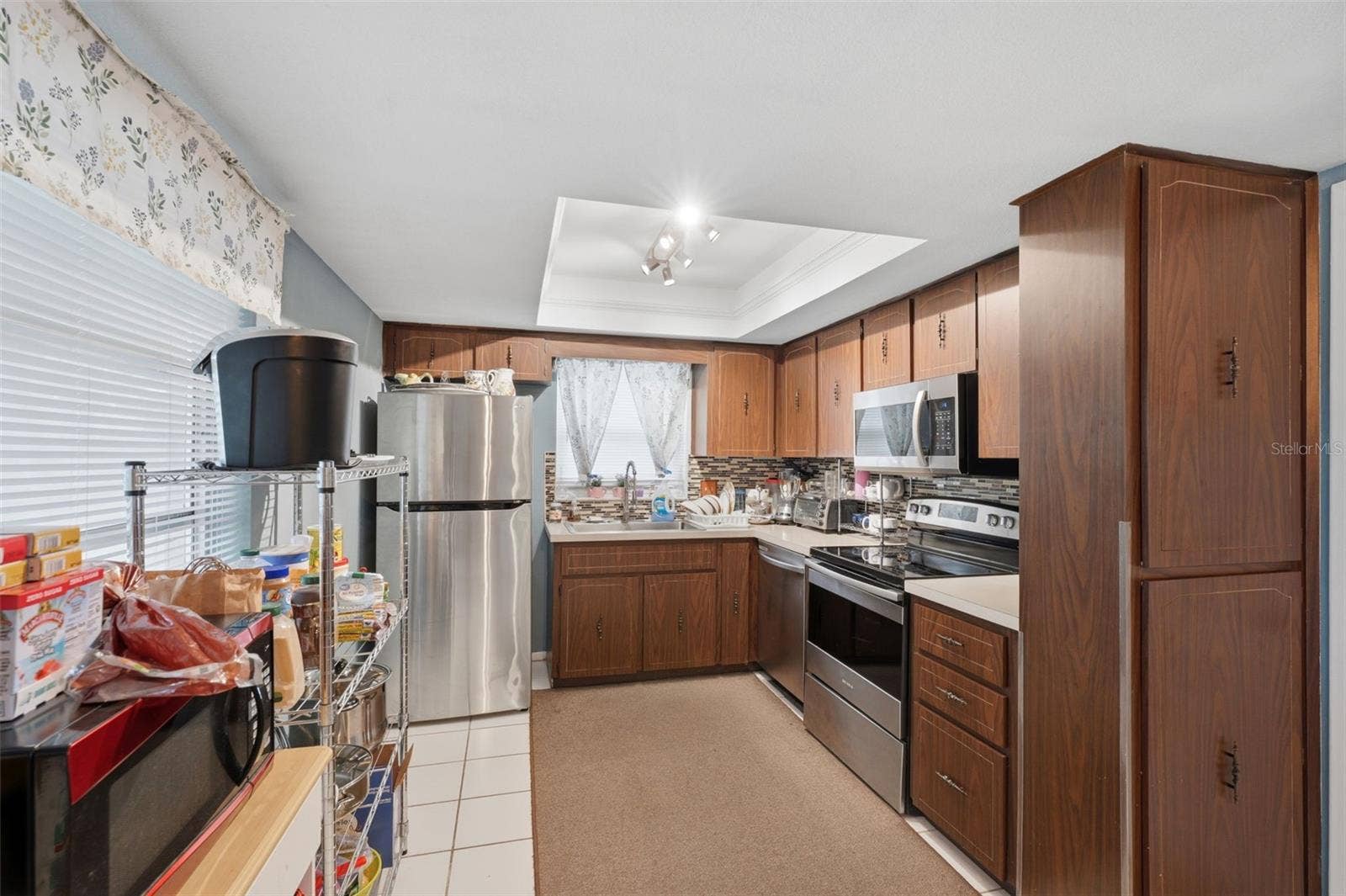 8340 REDFIELD DRIVE, Port Richey, FL 34668 Kitchen