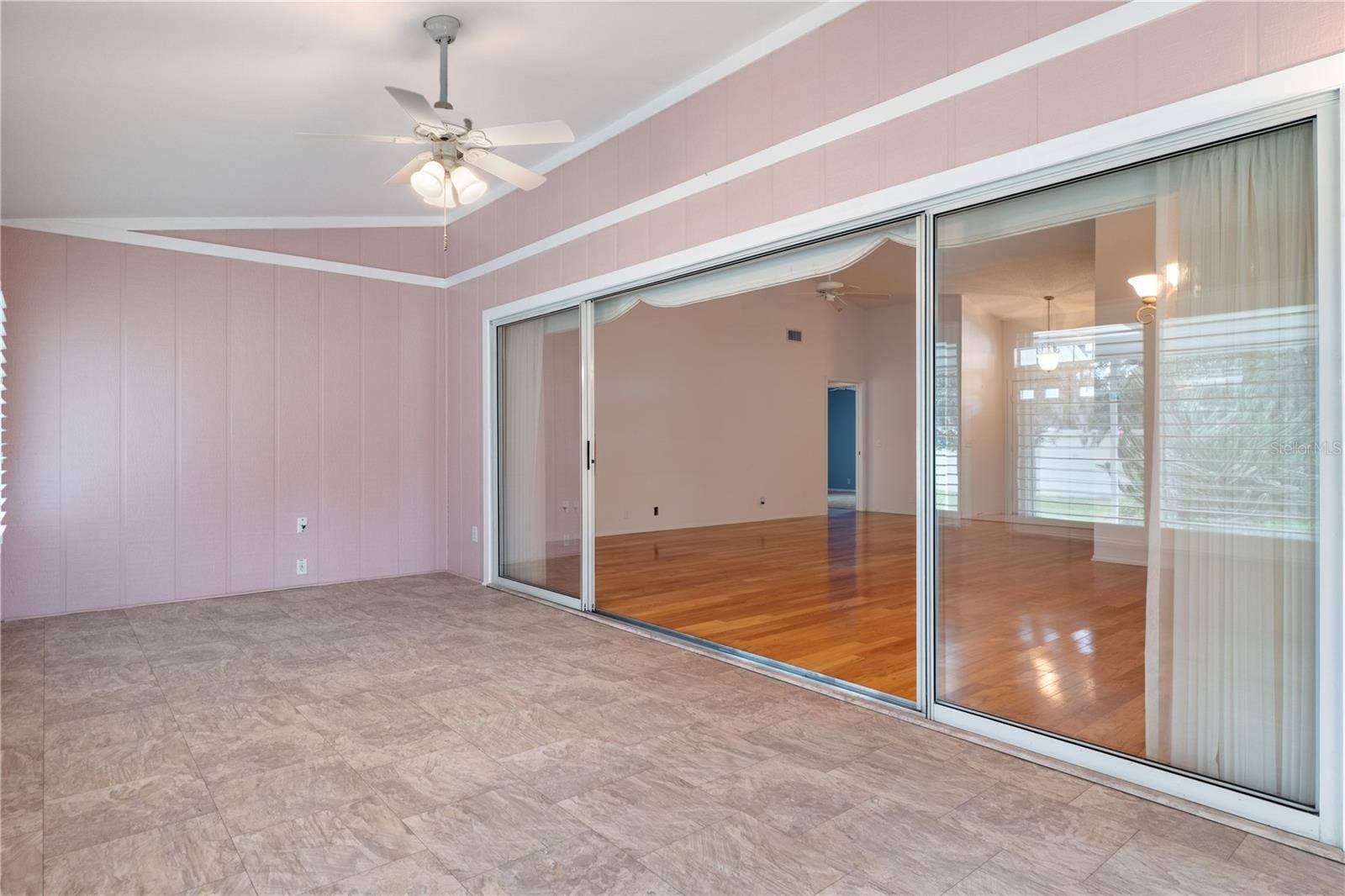 1430 PINEWOOD HILLS COURT, Spring Hill, FL 34606