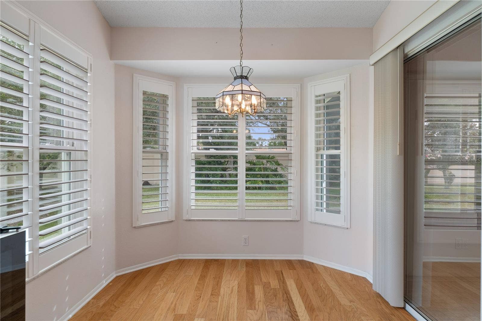 1430 PINEWOOD HILLS COURT, Spring Hill, FL 34606