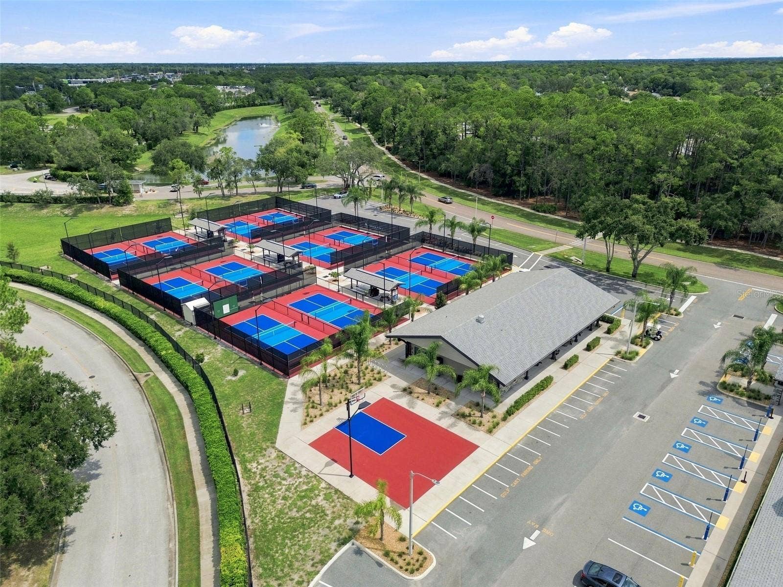 1430 PINEWOOD HILLS COURT, Spring Hill, FL 34606