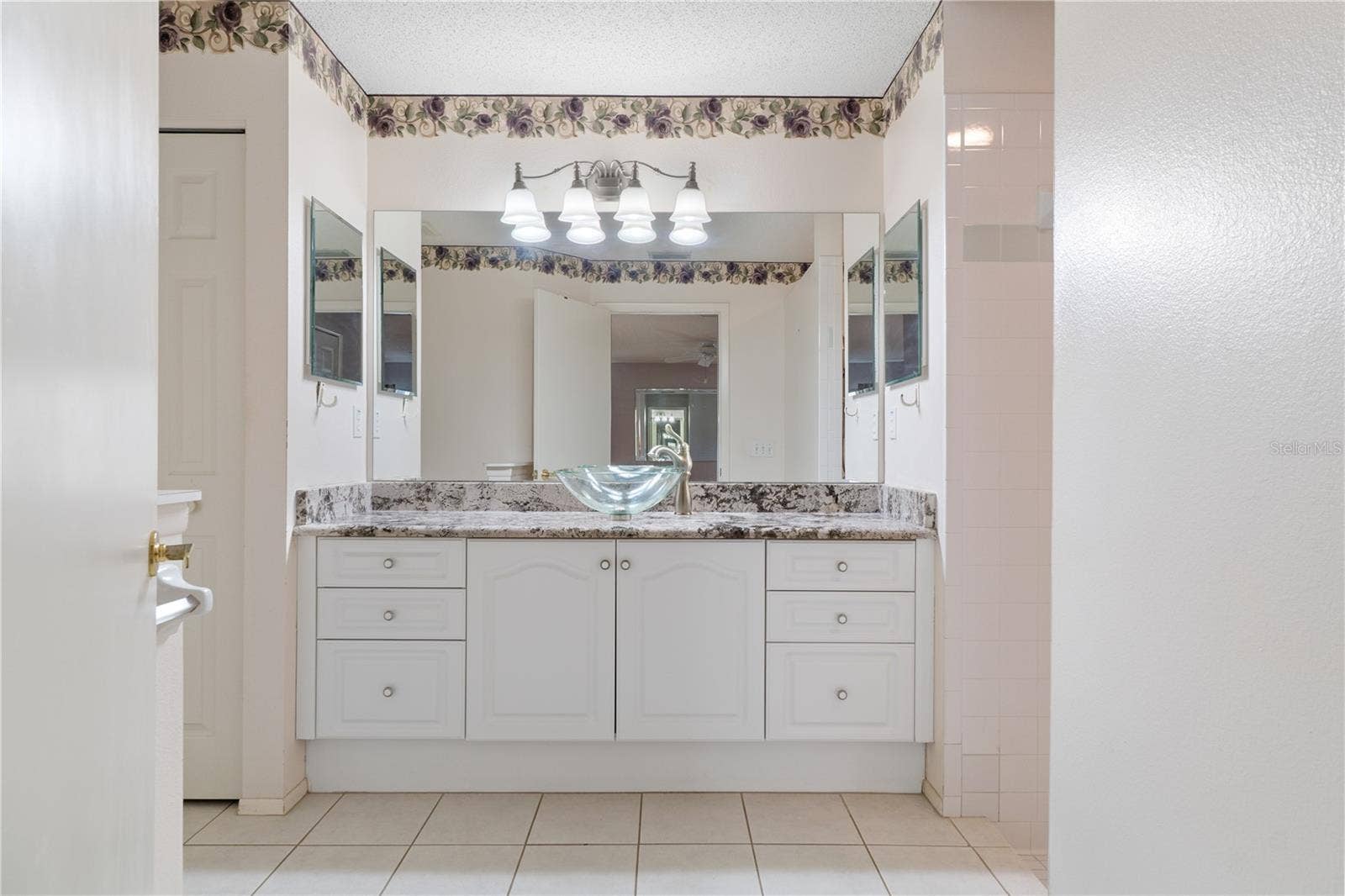 1430 PINEWOOD HILLS COURT, Spring Hill, FL 34606