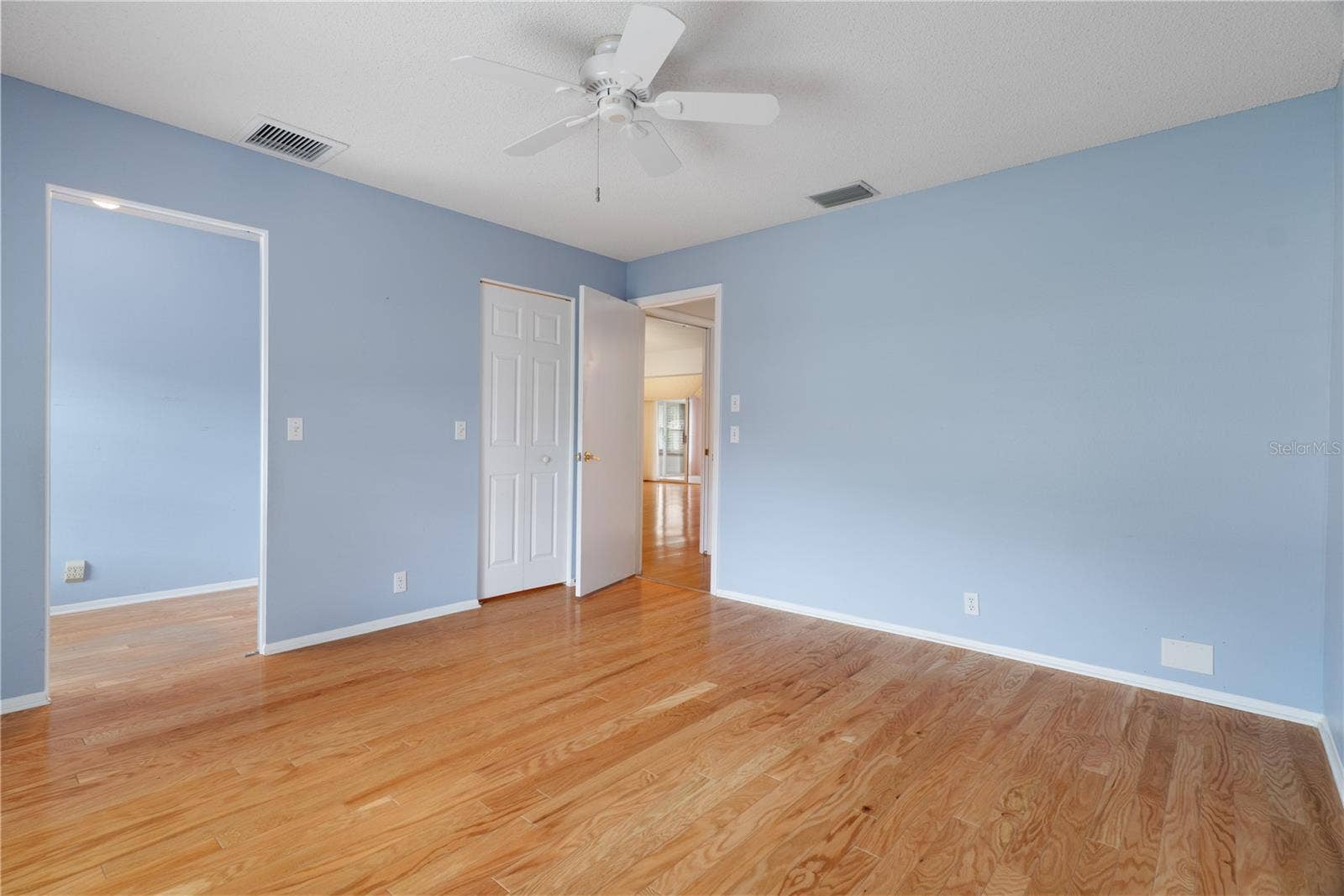 1430 PINEWOOD HILLS COURT, Spring Hill, FL 34606