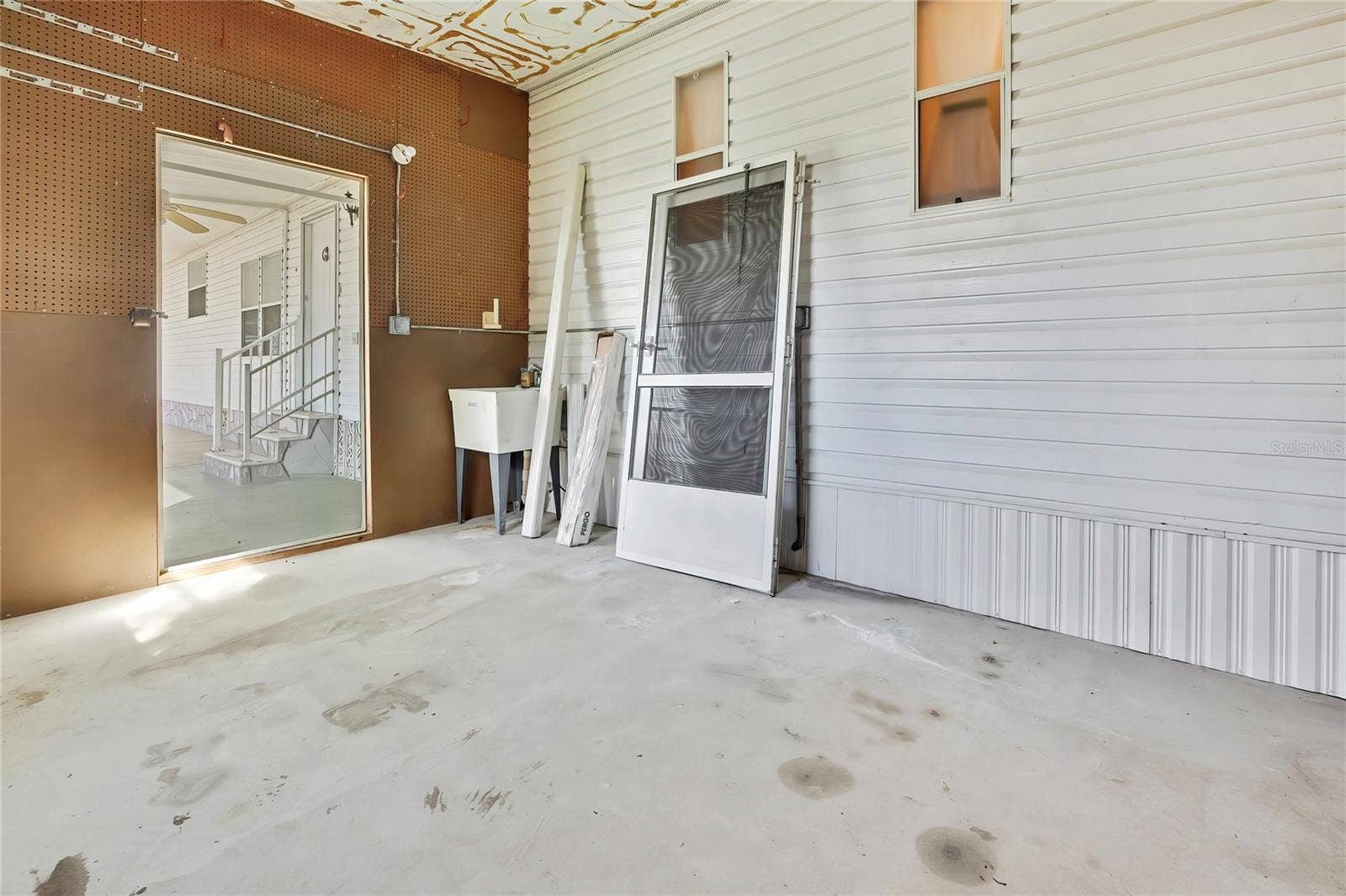 7538 MONTROSE AVENUE, Brooksville, FL 34613