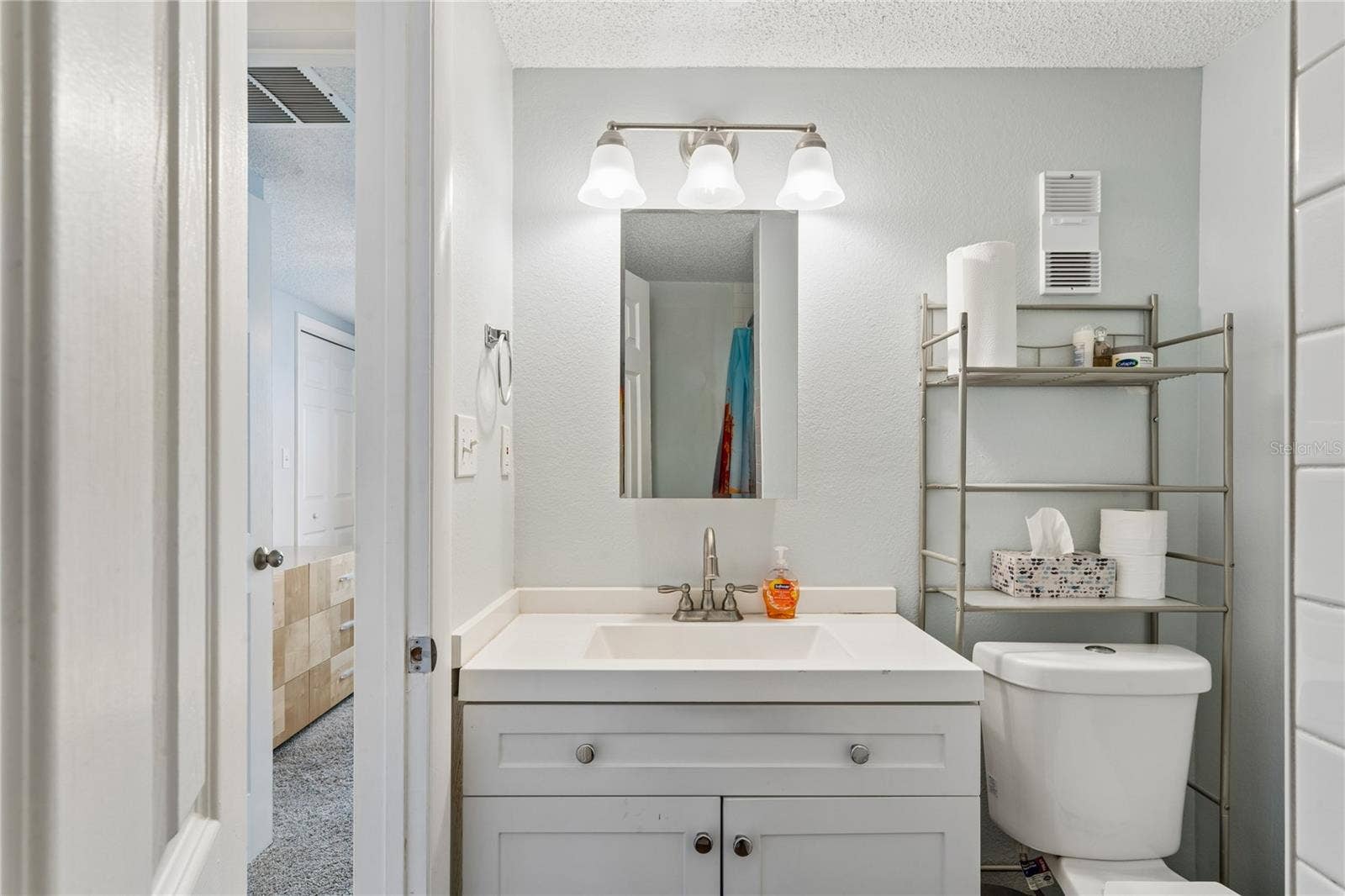 1146 KING ARTHUR COURT, #110, Dunedin, FL 34698