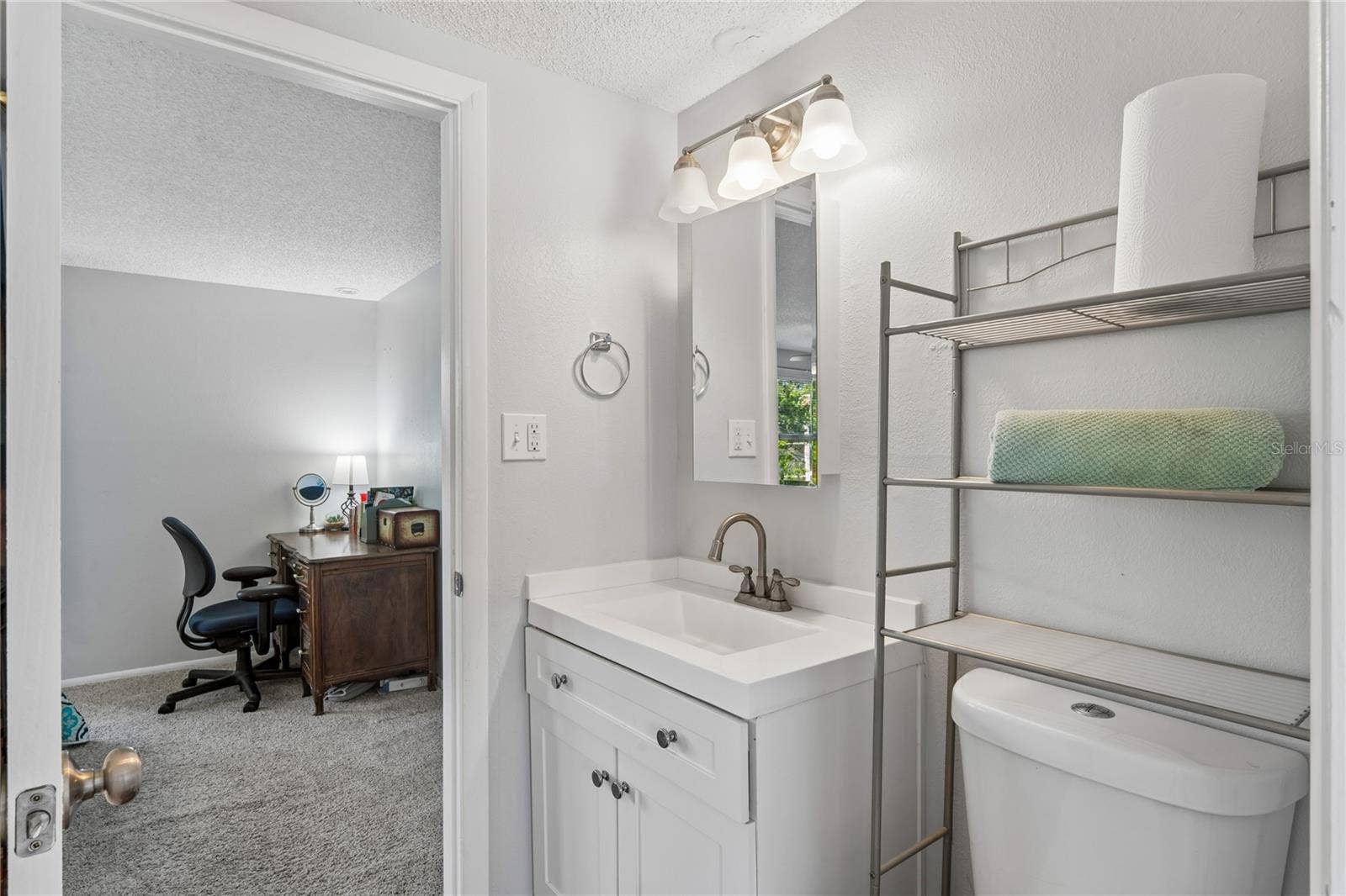 1146 KING ARTHUR COURT, #110, Dunedin, FL 34698