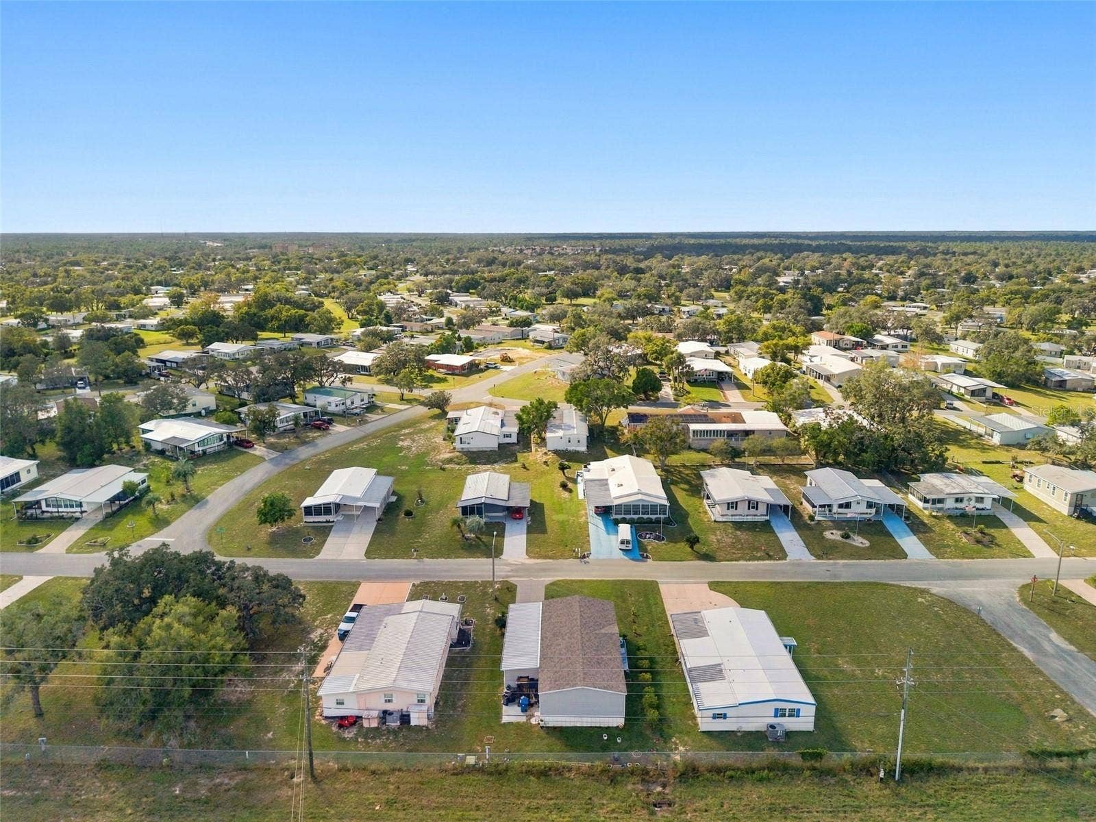 8020 EASTERN CIRCLE DRIVE, Brooksville, FL 34613