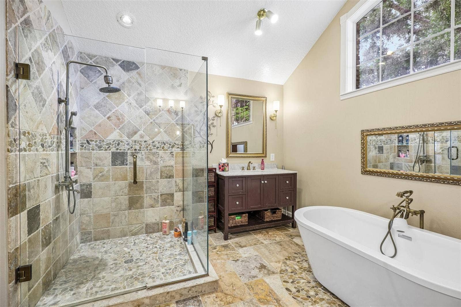 15052 GREEN VALLEY BOULEVARD, Clermont, FL 34711 15052 GREEN VALLEY BOULEVARD, Clermont, FL 34711