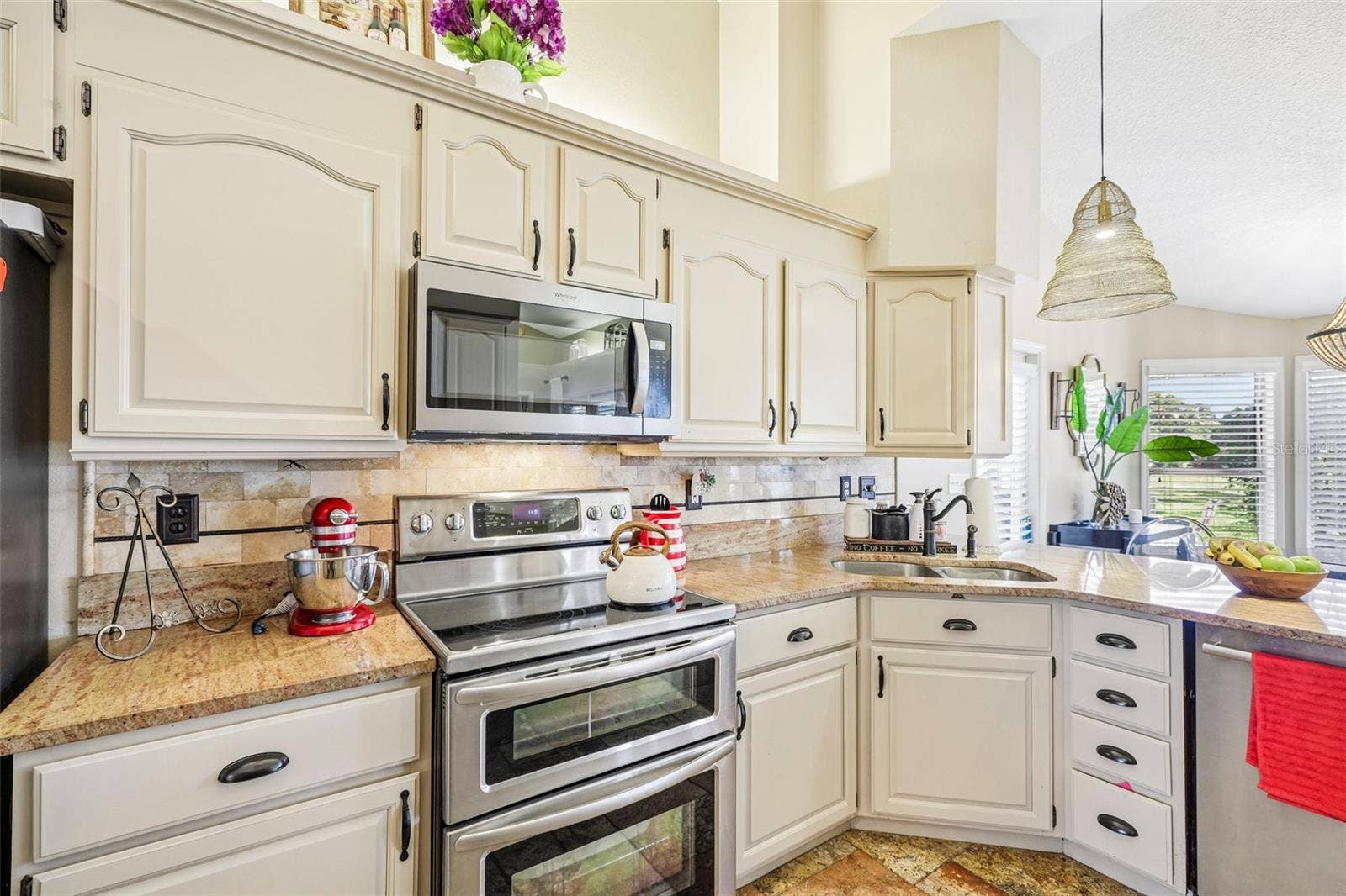 15052 GREEN VALLEY BOULEVARD, Clermont, FL 34711 15052 GREEN VALLEY BOULEVARD, Clermont, FL 34711