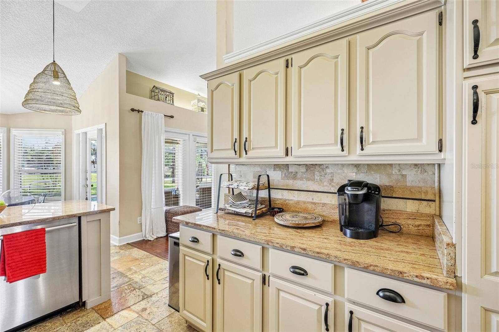 15052 GREEN VALLEY BOULEVARD, Clermont, FL 34711 15052 GREEN VALLEY BOULEVARD, Clermont, FL 34711