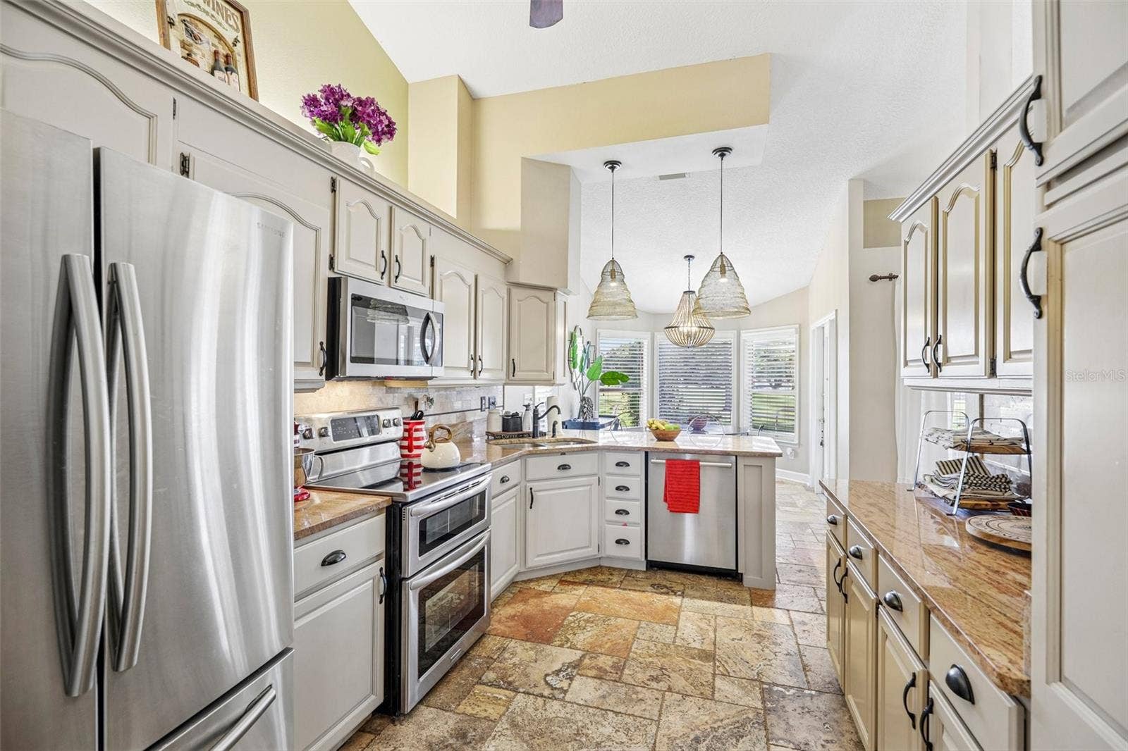 15052 GREEN VALLEY BOULEVARD, Clermont, FL 34711 15052 GREEN VALLEY BOULEVARD, Clermont, FL 34711